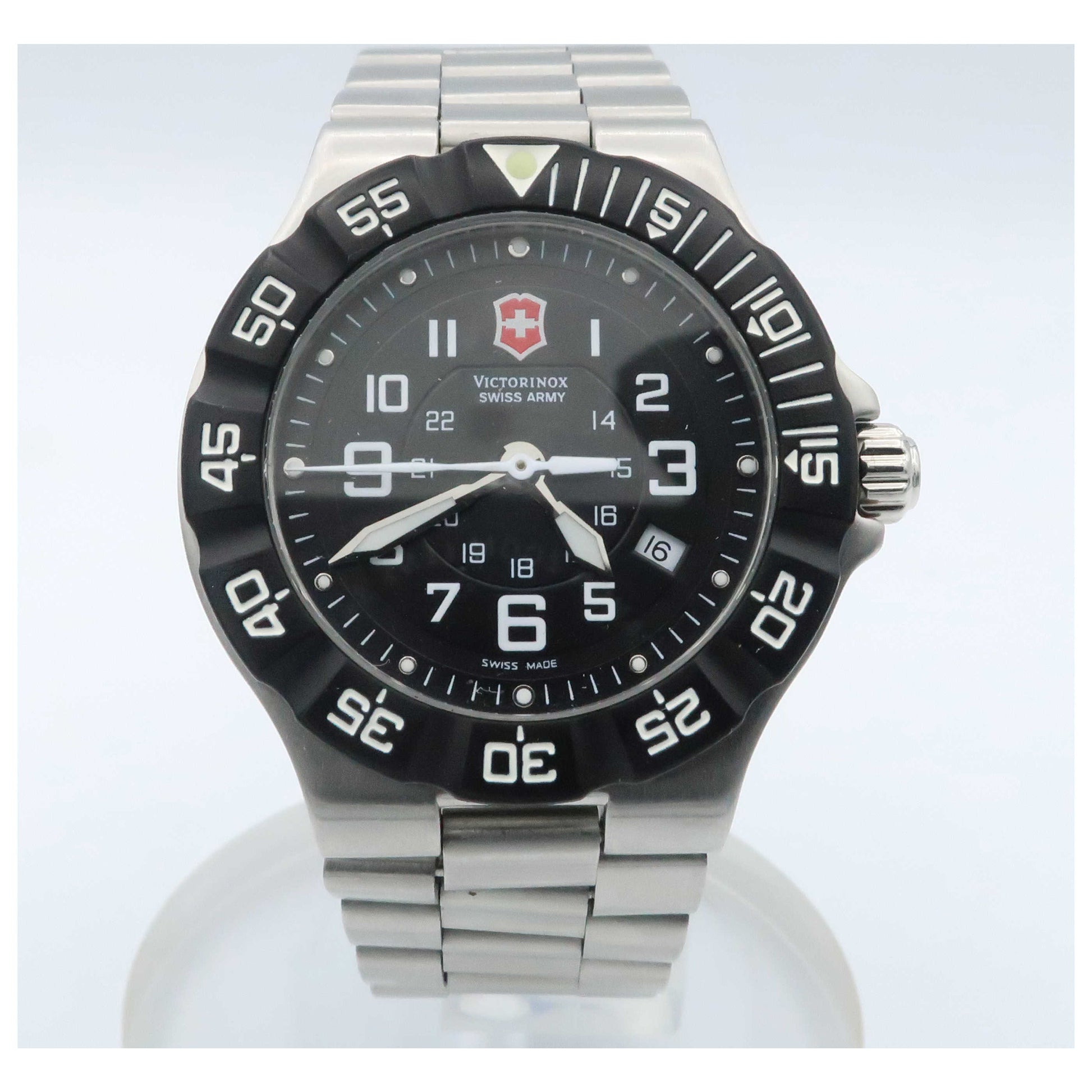 Front view of Victorinox Swiss Army Classic Women's Swiss Quartz (Battery-Powered) Watch 241325-PO