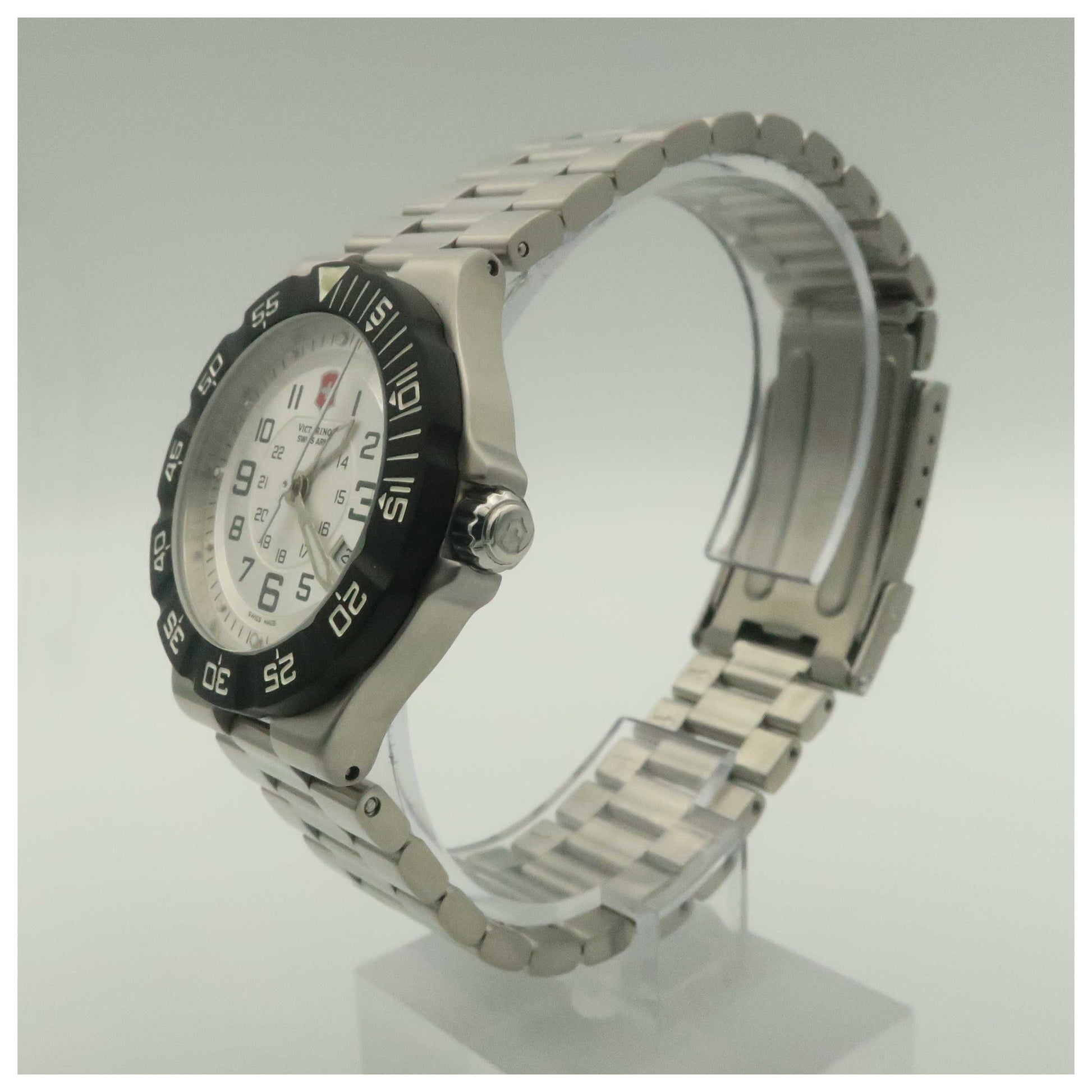 Victorinox Swiss Army Active Women's Swiss Quartz (Battery-Powered) Watch 241350-SDVB - Image #4