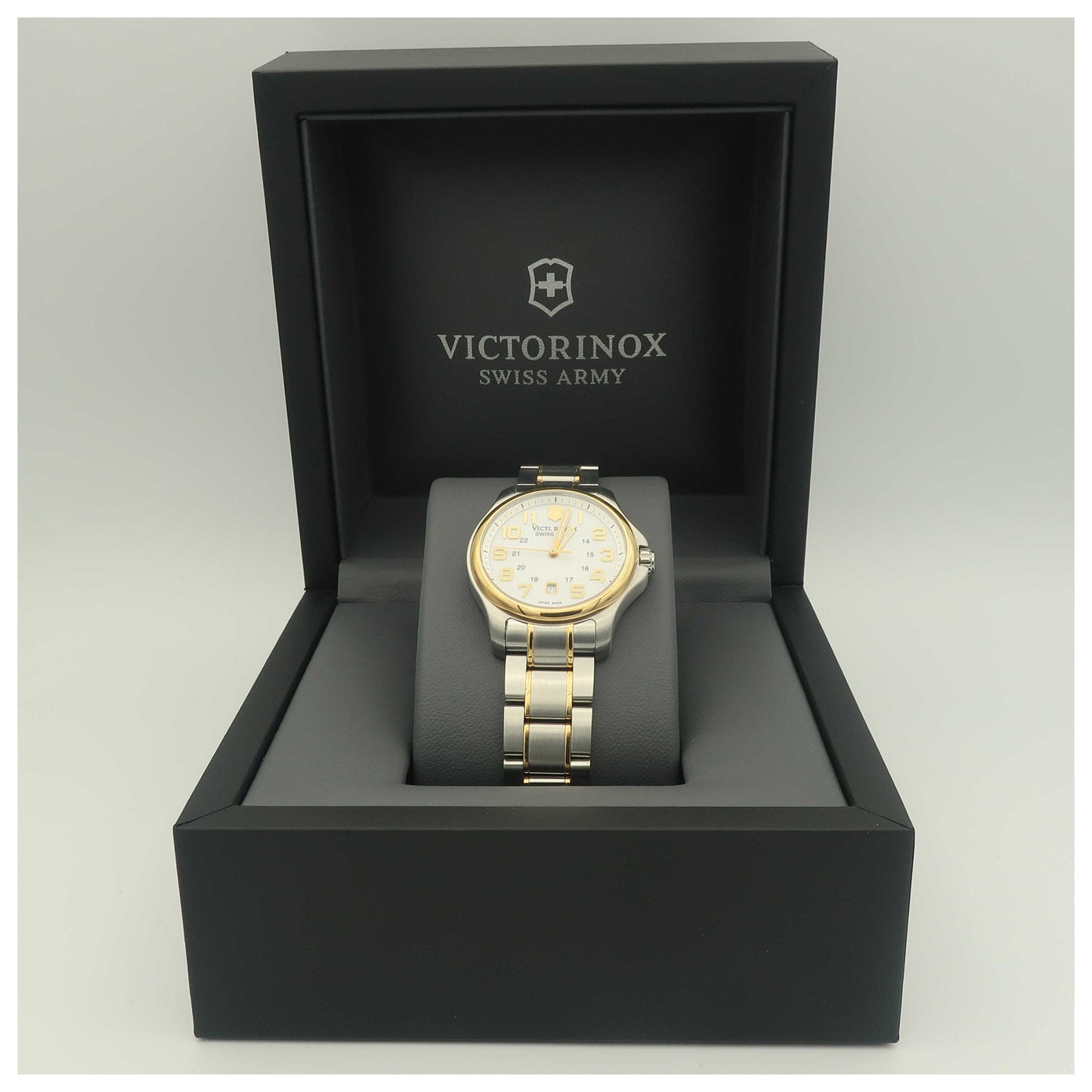 Victorinox Swiss Army Classic Women's Swiss Quartz (Battery-Powered) Watch 241364-PO - Image #6