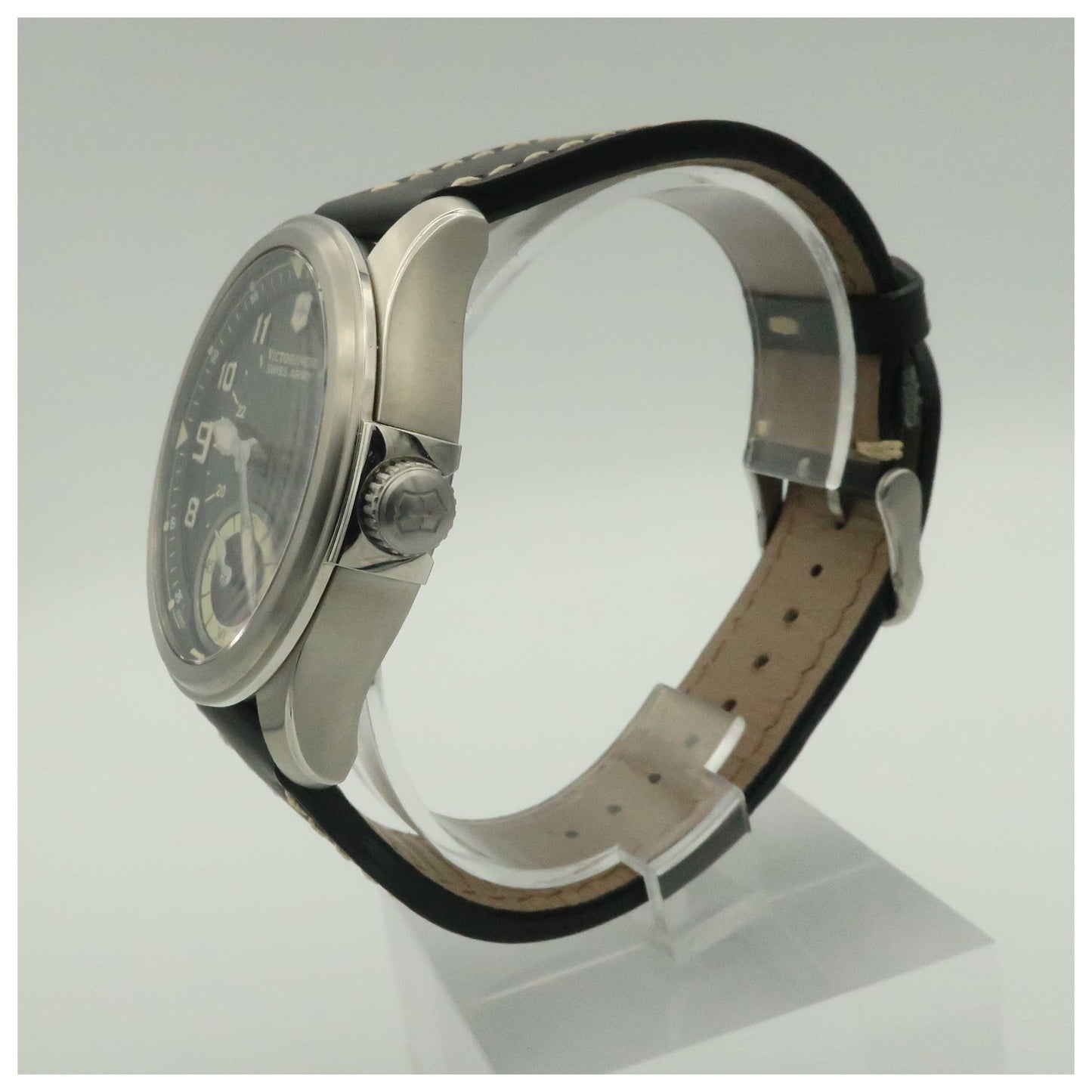 Victorinox Swiss Army Classic Men's Manual-Wind Watch 241377-PO - Image #4