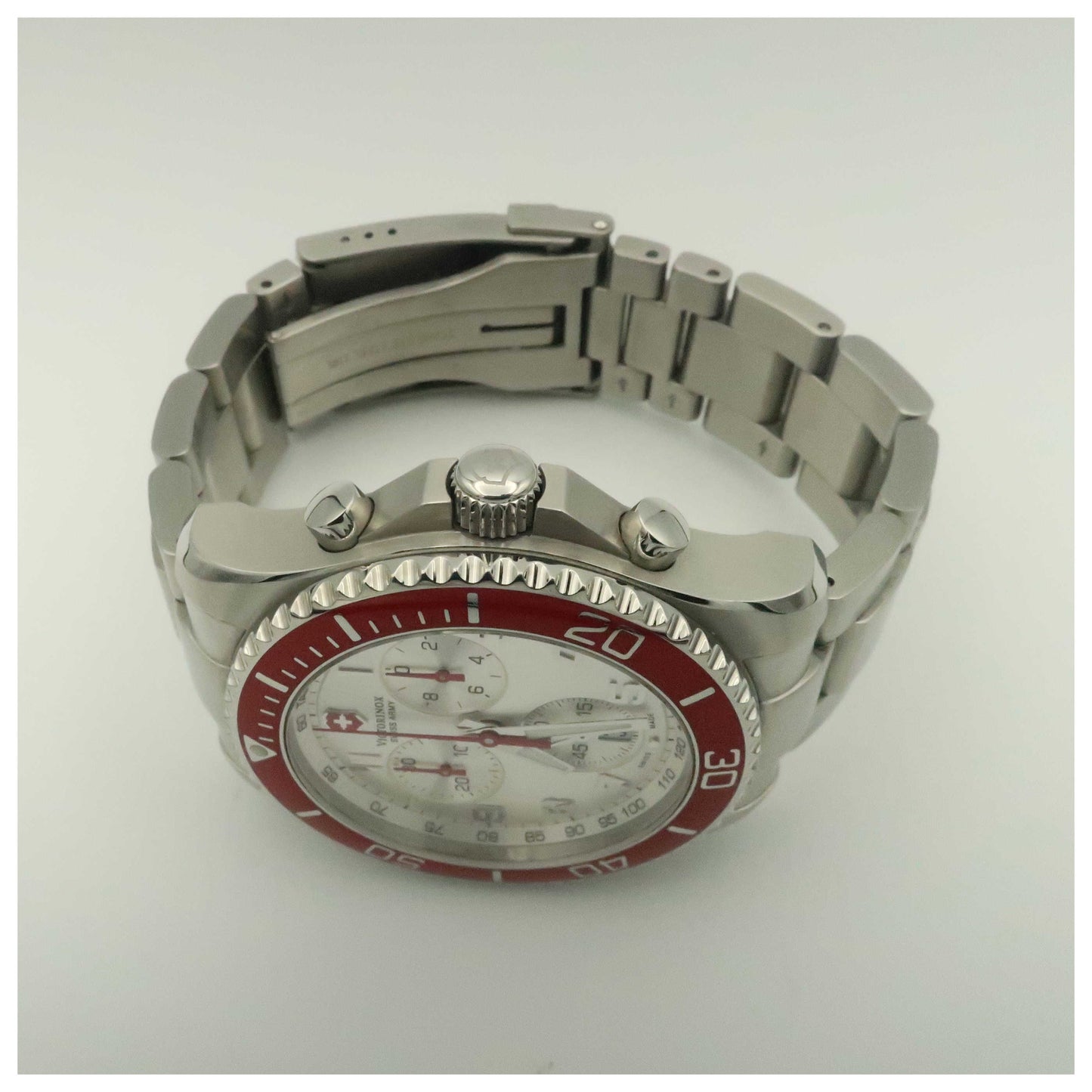 Victorinox Swiss Army Classic Men's Swiss Quartz (Battery-Powered) Watch 241434-PO - Image #8