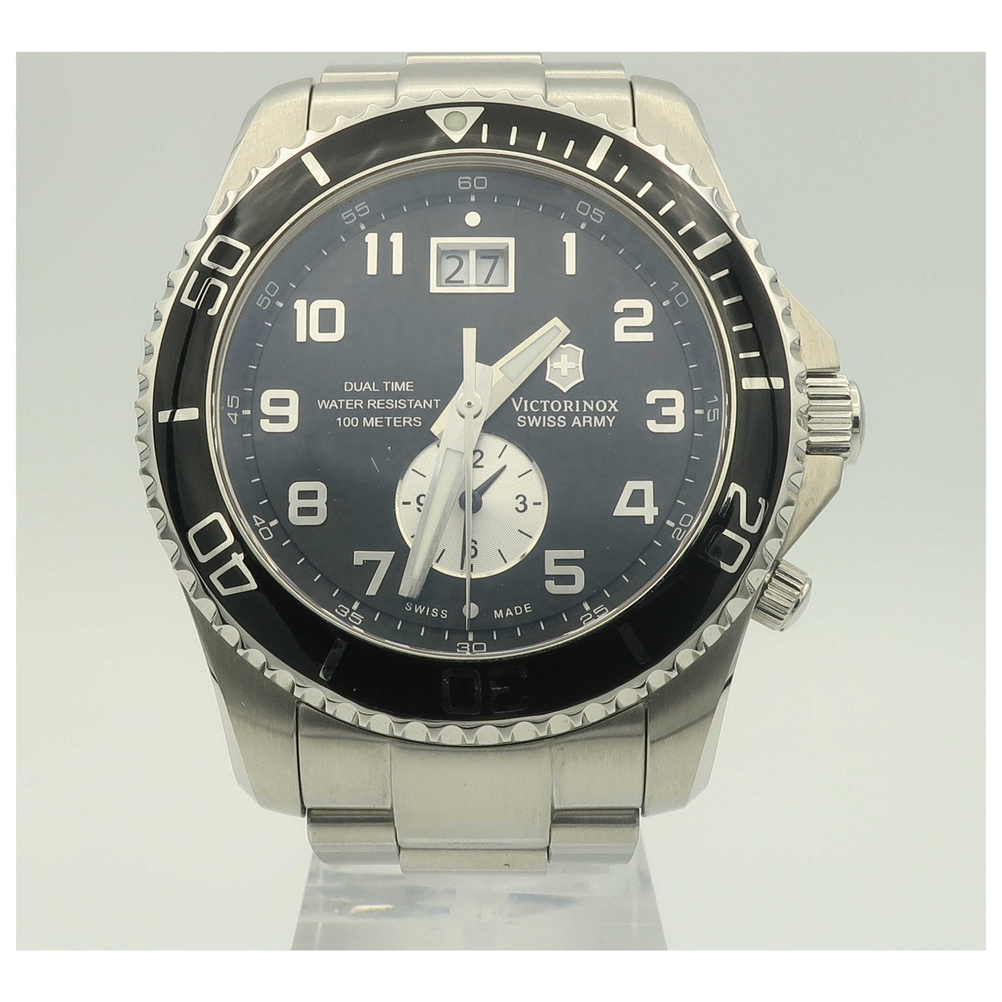 Front view of Victorinox Swiss Army Classic Men's Swiss Quartz (Battery-Powered) Watch 241441-SDV