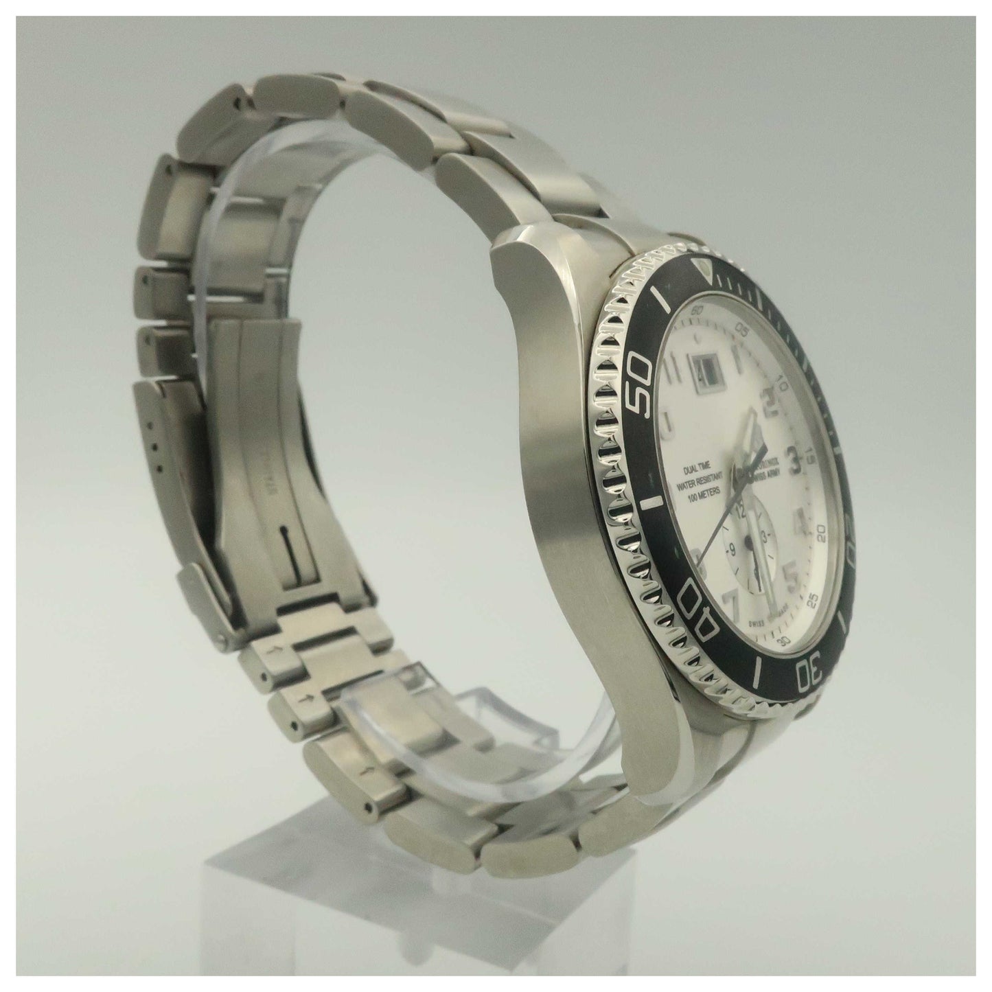 Victorinox Swiss Army Classic Men's Swiss Quartz (Battery-Powered) Watch 241442-PO - Image #3