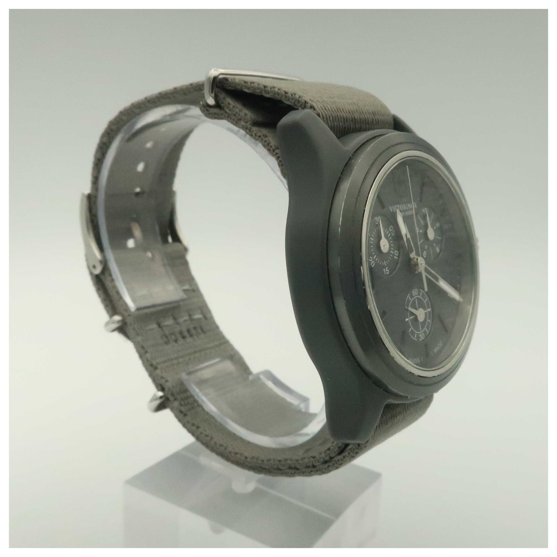 Victorinox Swiss Army Original Men's Swiss Quartz (Battery-Powered) Watch 241532-SDV - Image #3