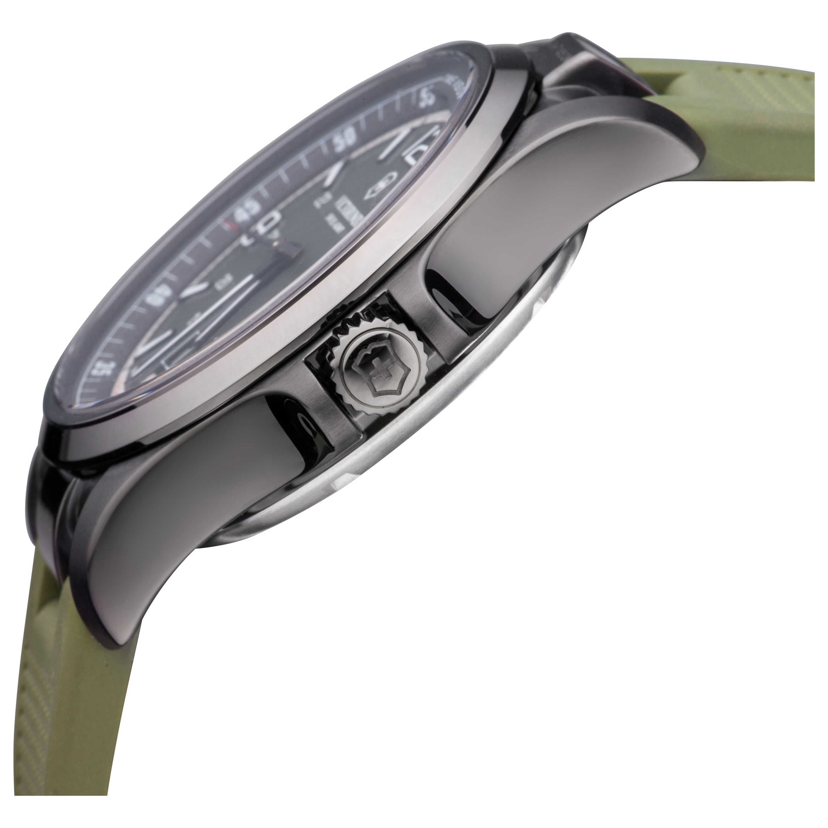 Victorinox Swiss Army Men's Watch 241595 – Ashford.com