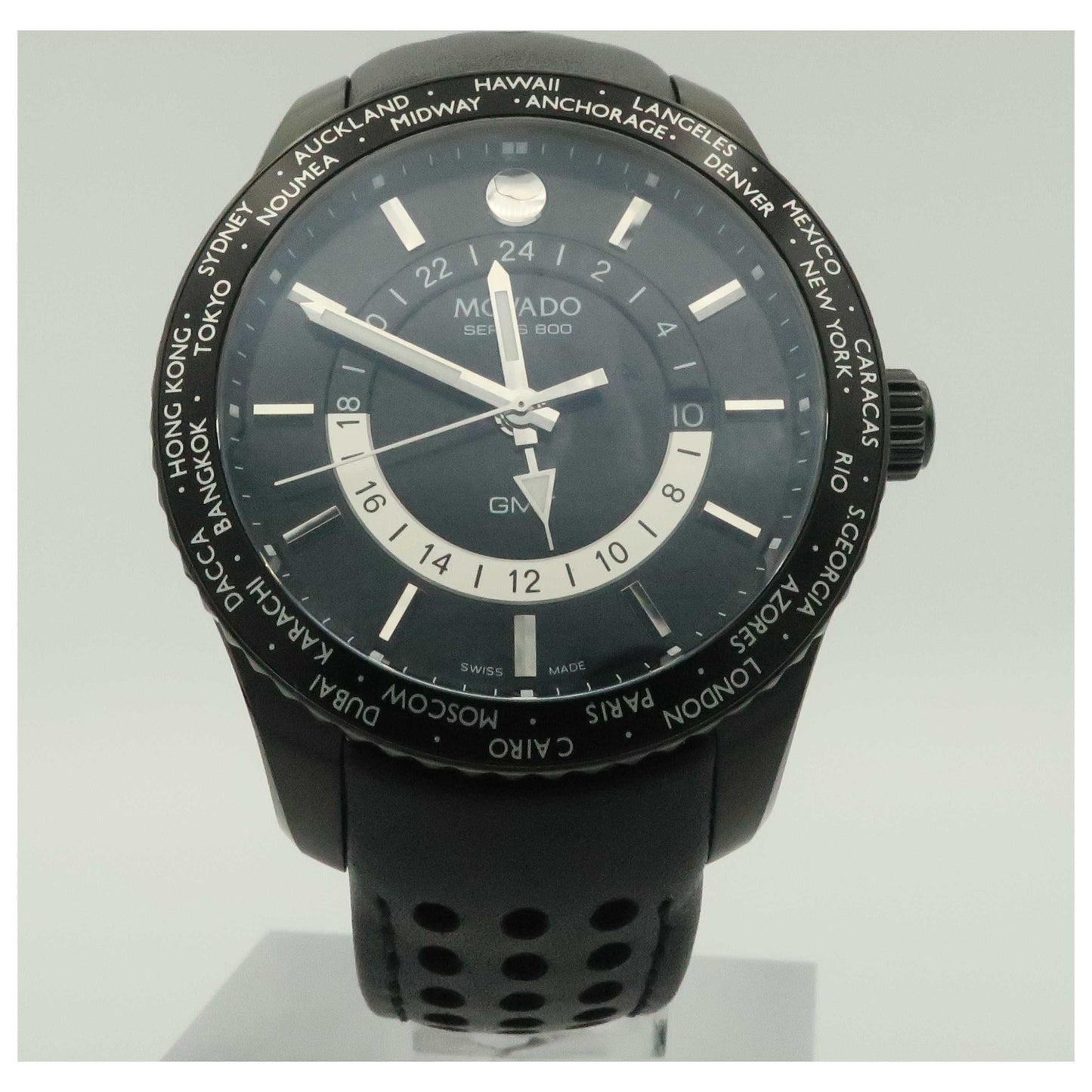 Front view of Movado Series 800 Men's Swiss Quartz (Battery-Powered) Watch 2600117-SDV