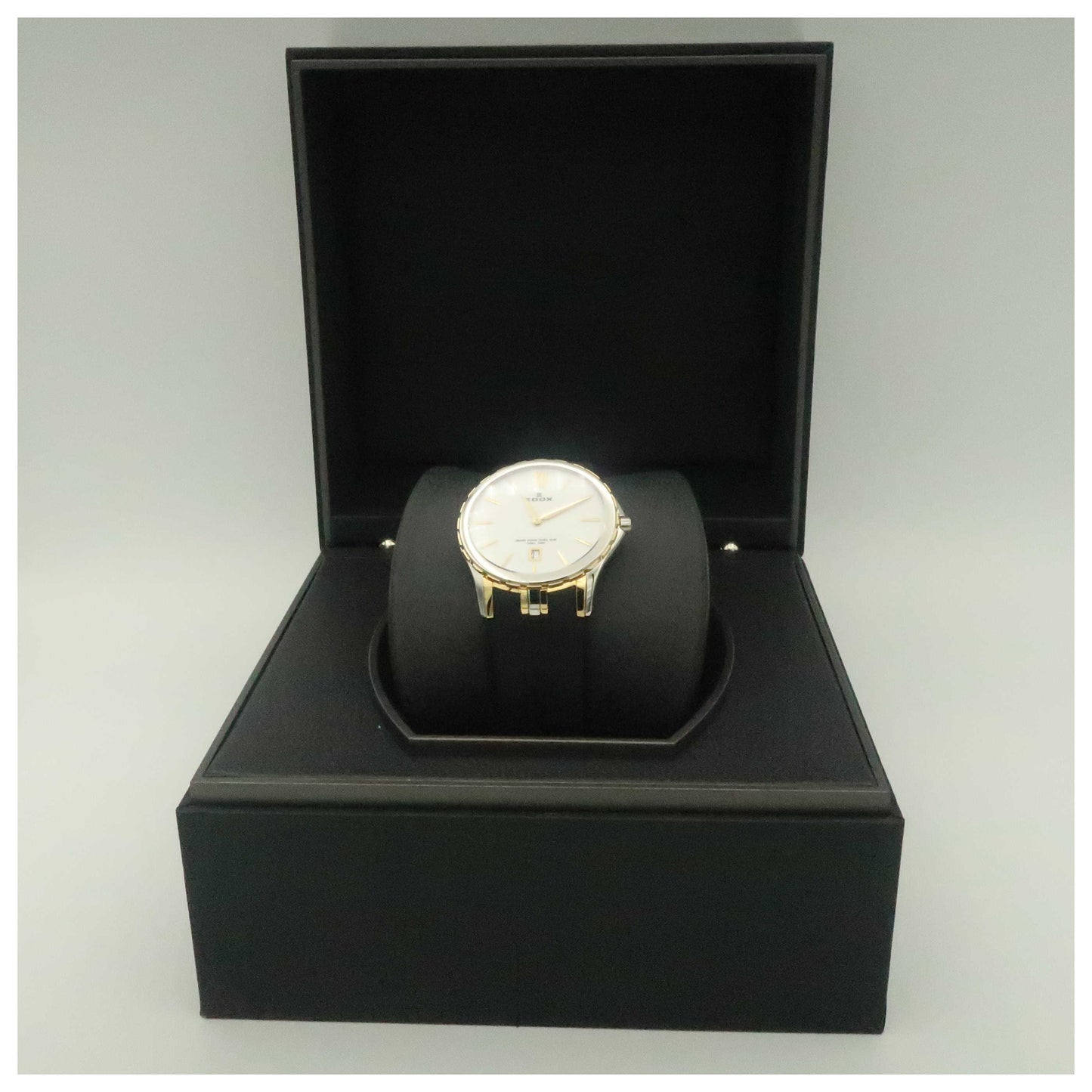 Edox Grand Ocean Women's Swiss Quartz (Battery-Powered) Watch 26024-357J-NIN-SDV - Image #6