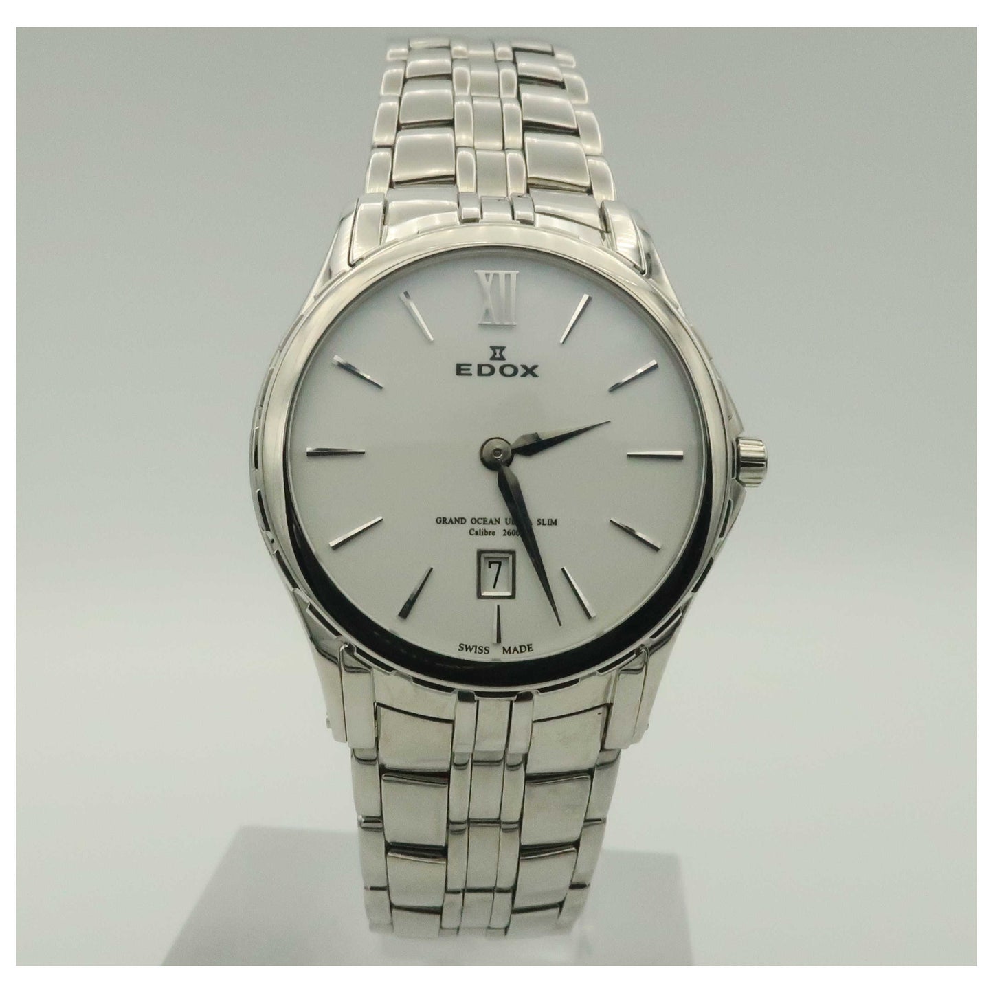 Front view of Edox Grand Ocean Women's Swiss Quartz (Battery-Powered) Watch 26025-3-BIN-SDV