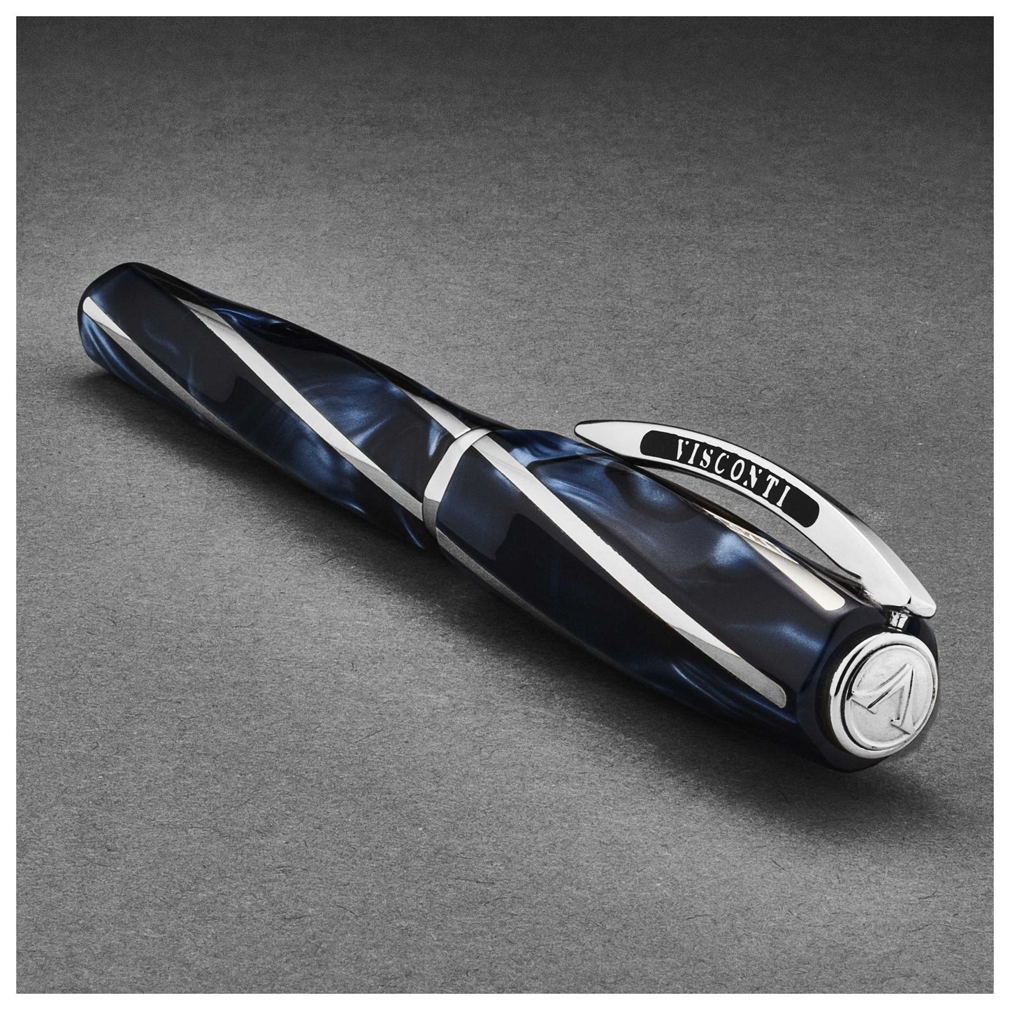 Front view of Visconti DivinaElganc Men's Pen 26818