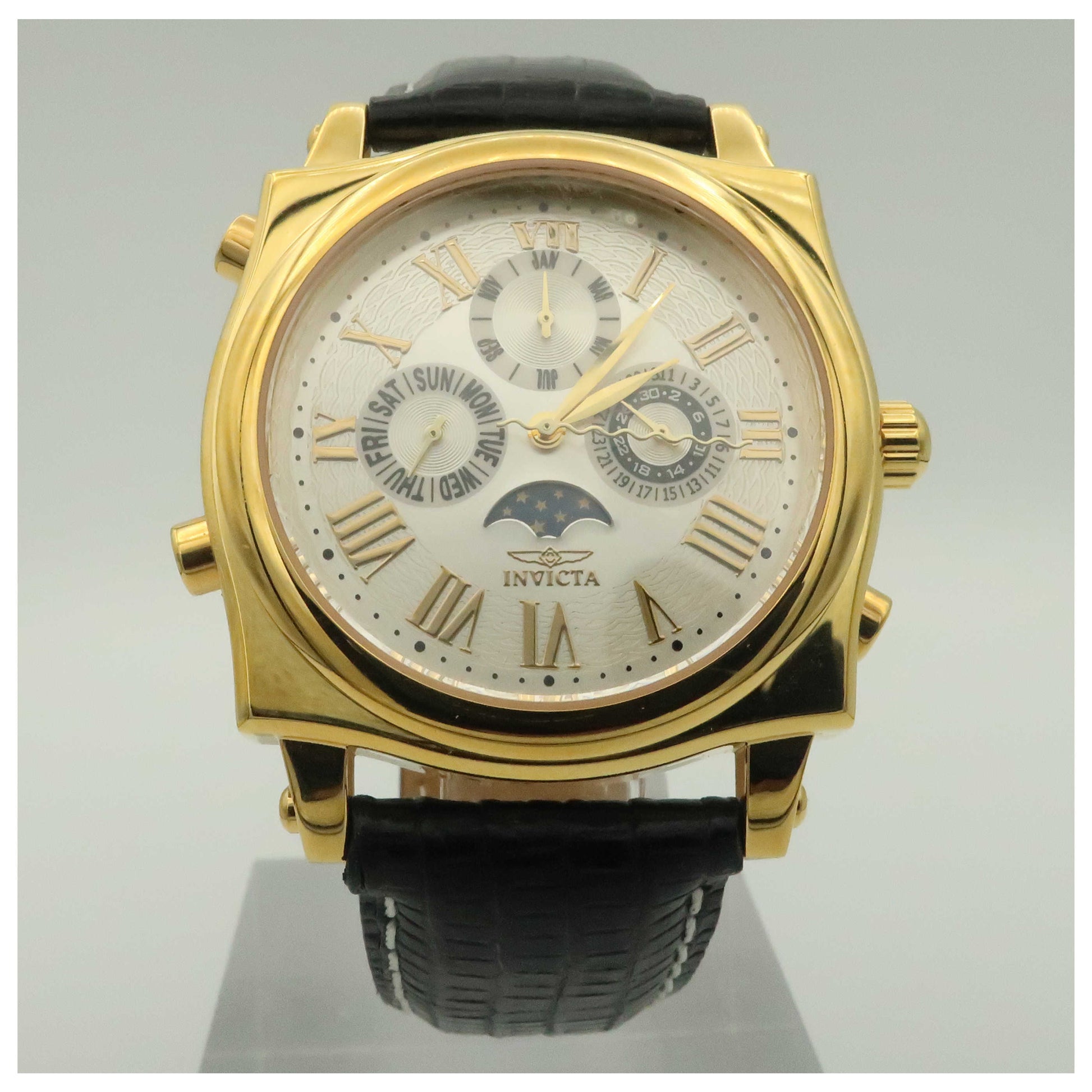 Front view of Invicta Strap Men's Swiss Quartz (Battery-Powered) Watch 3007-PO