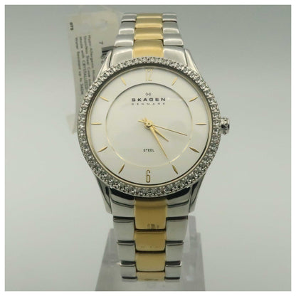 Front view of Skagen Glitz Women's Japanese Quartz (Battery-Powered) Watch 347SSGX-SD