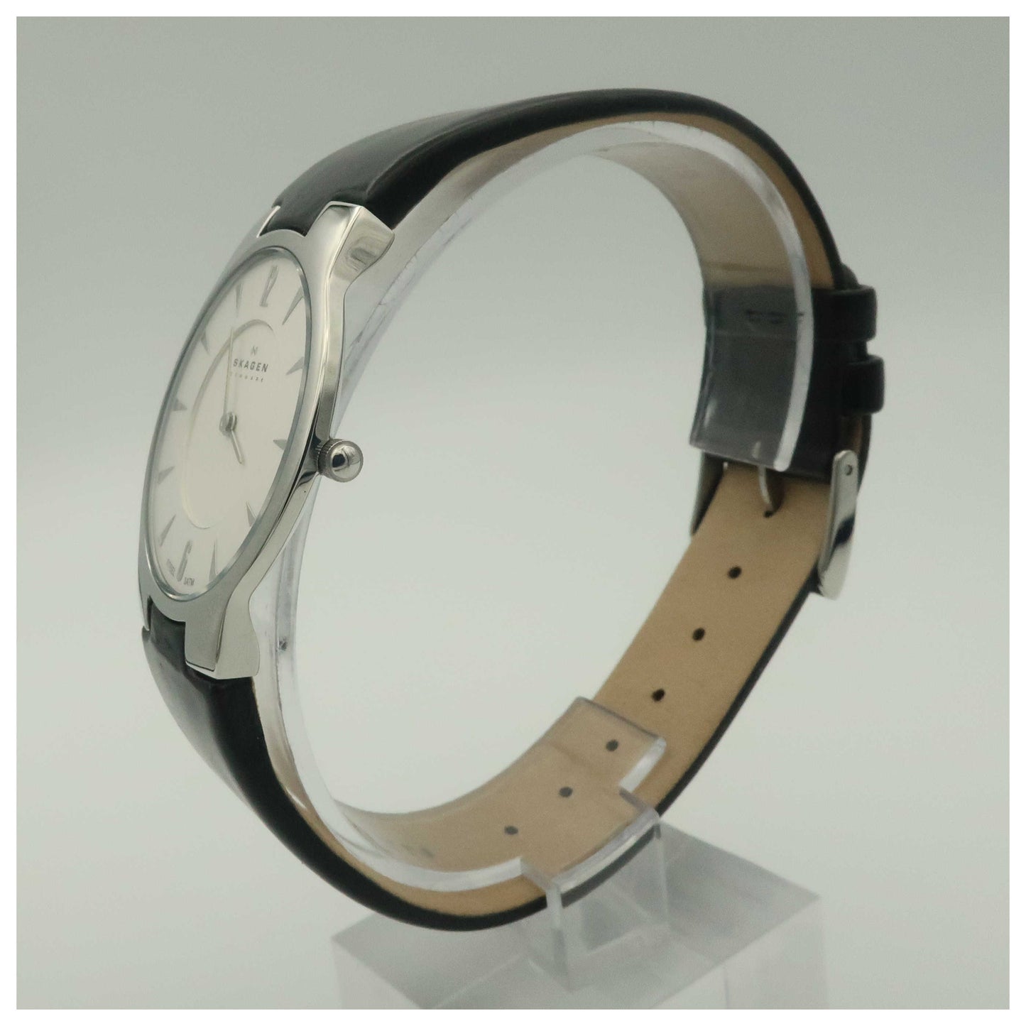 Skagen Leather Women's Japanese Quartz (Battery-Powered) Watch 433LSLB1-SD - Image #4