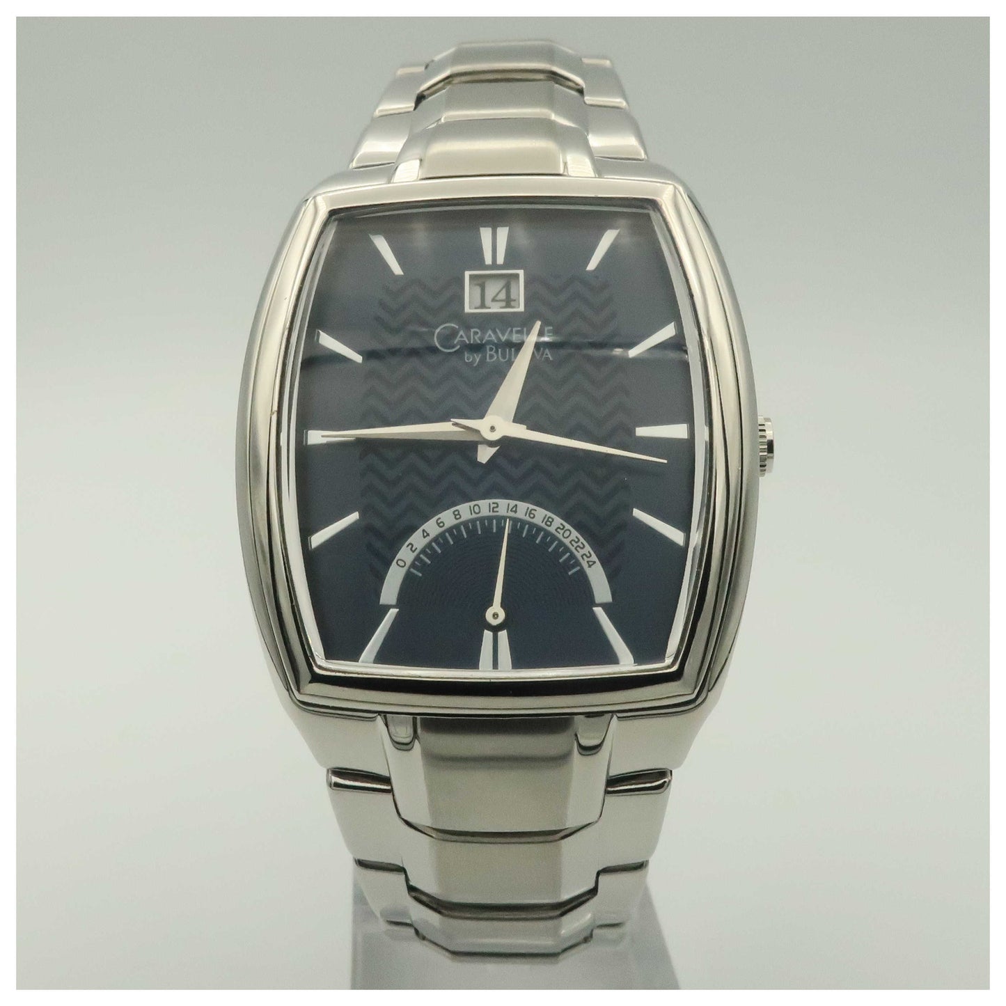 Front view of Caravelle Basic Men's Quartz Watch 43B102-PO