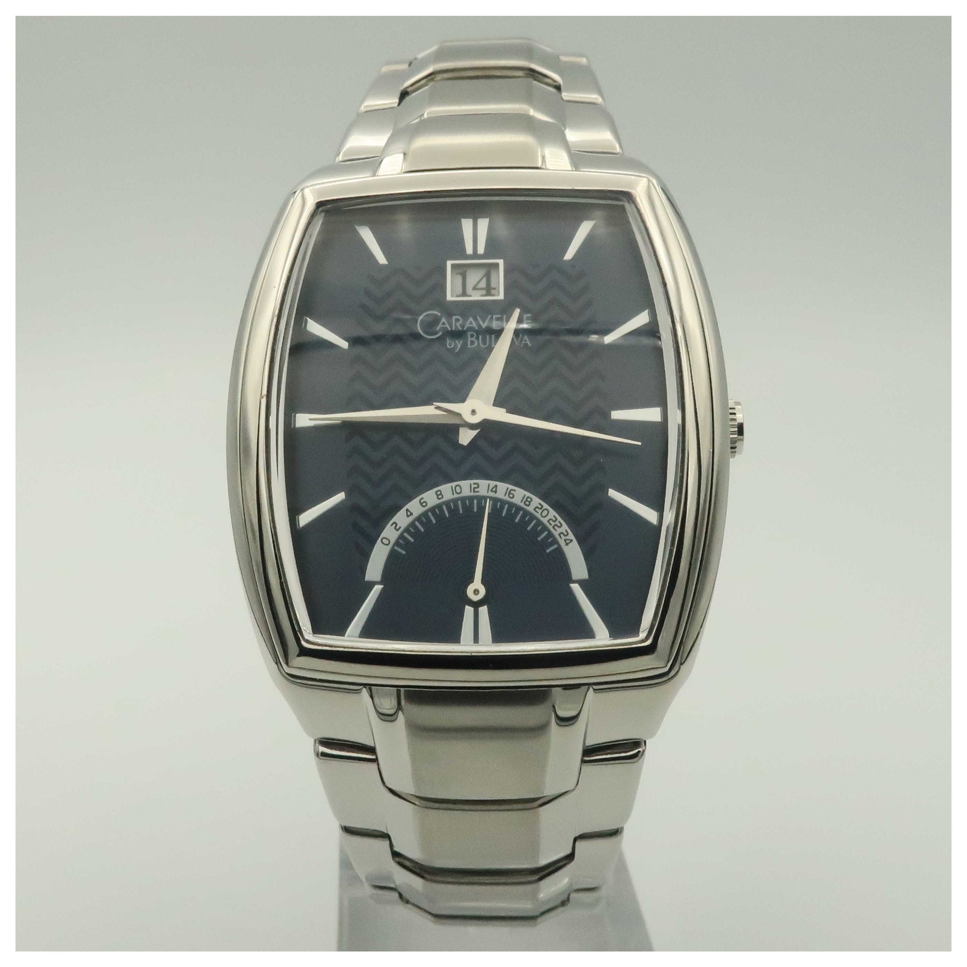 Front view of Caravelle Basic Men's Quartz Watch 43B102-PO