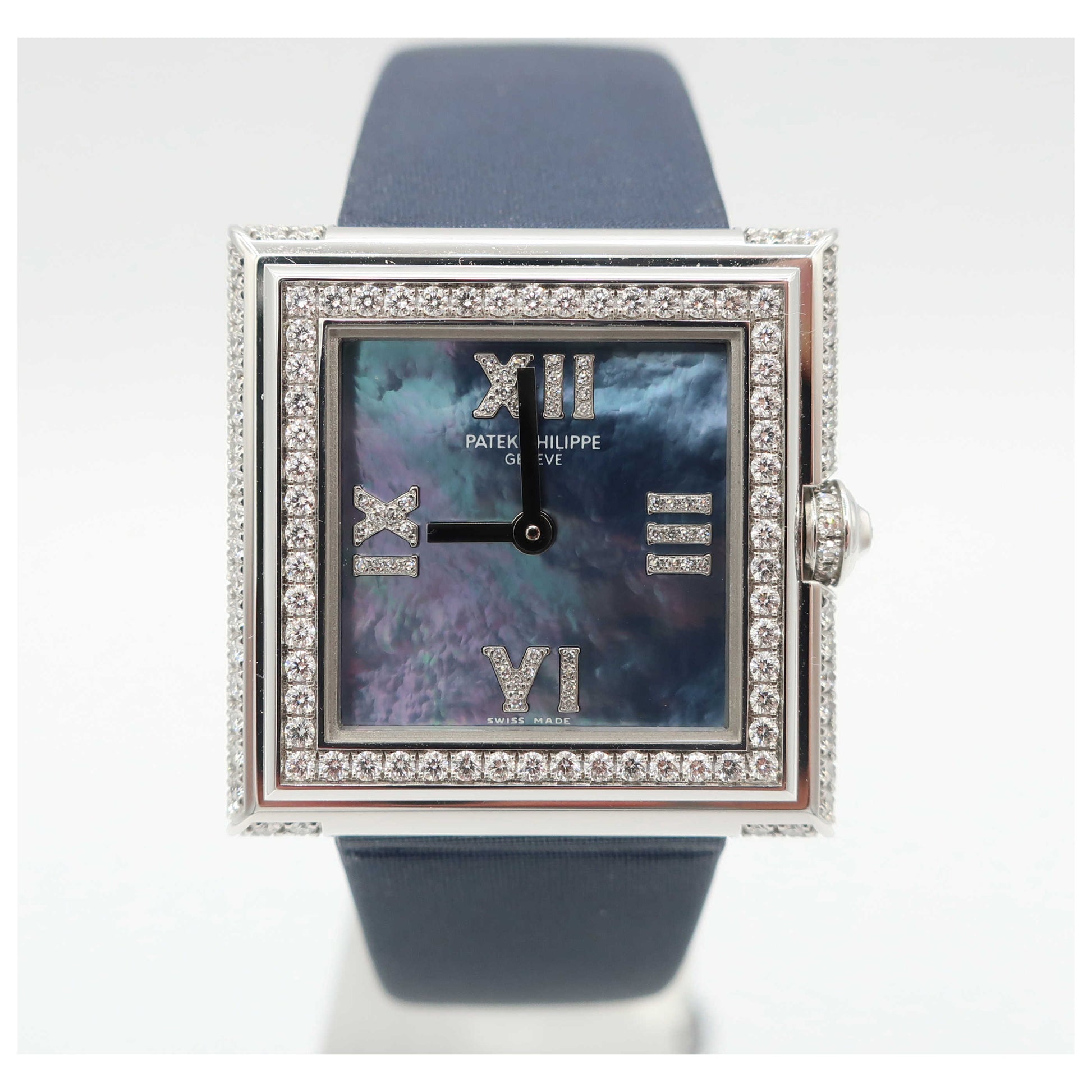 Front view of Patek Philippe Gondolo Women's Swiss Quartz (Battery-Powered) Watch 4869G-SD