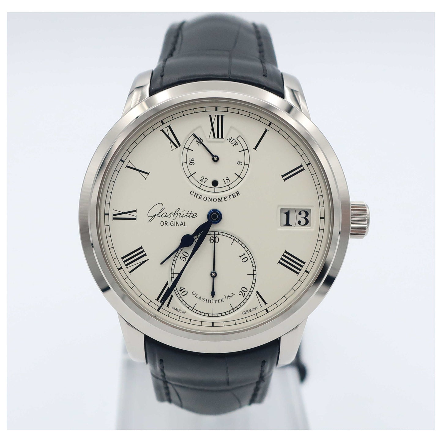 Front view of Glashutte Senator Men's Manual-Wind Watch 58-01-01-04-04-SD