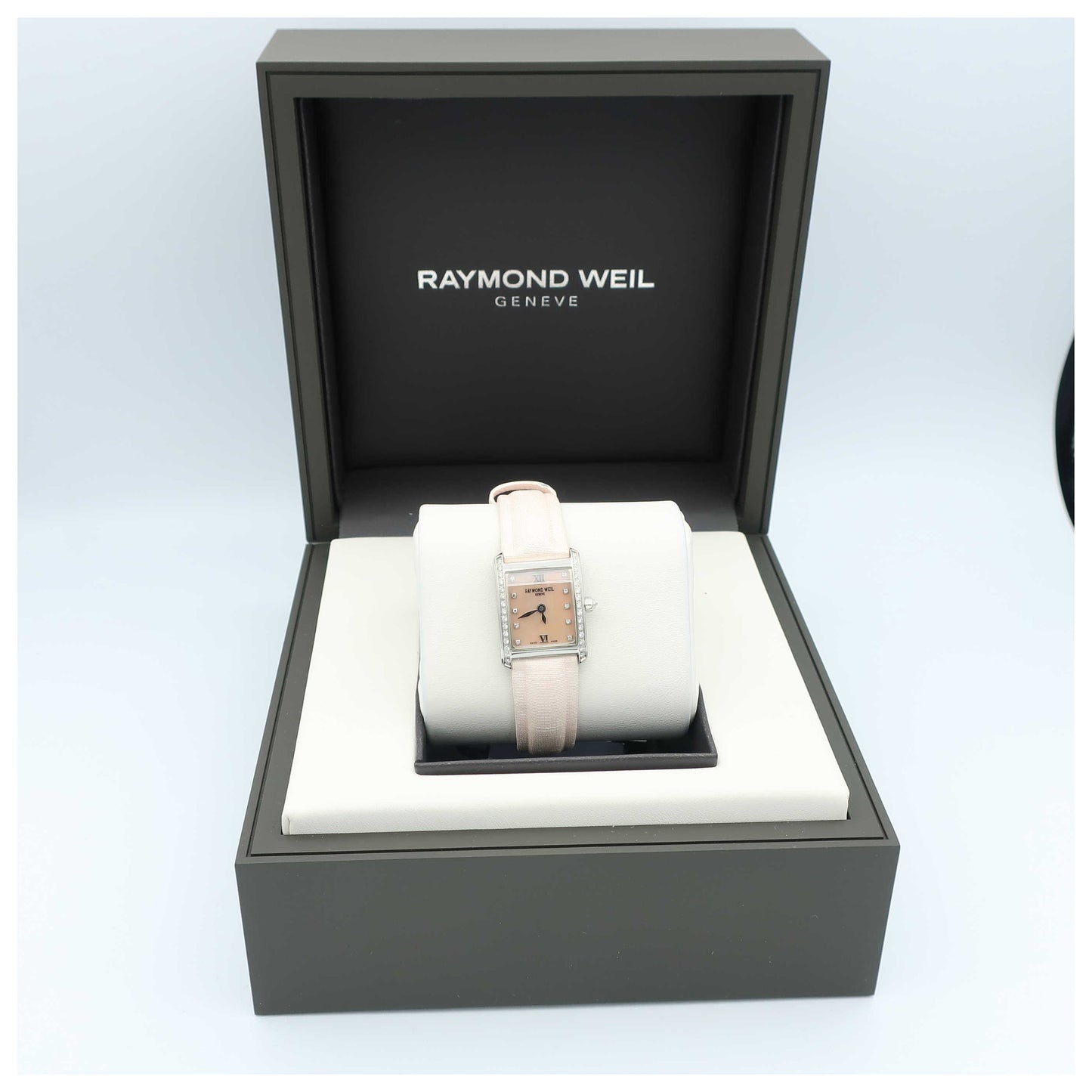 Raymond Weil Don Giovanni Women's Swiss Quartz (Battery-Powered) Watch 5875-SLS-00986-SDV - Image #6