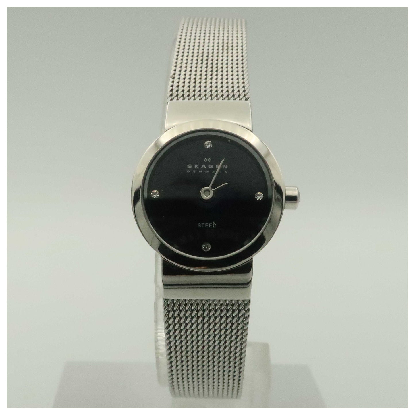 Front view of Skagen Mesh Women's Quartz Watch 590SSSBDD-PO