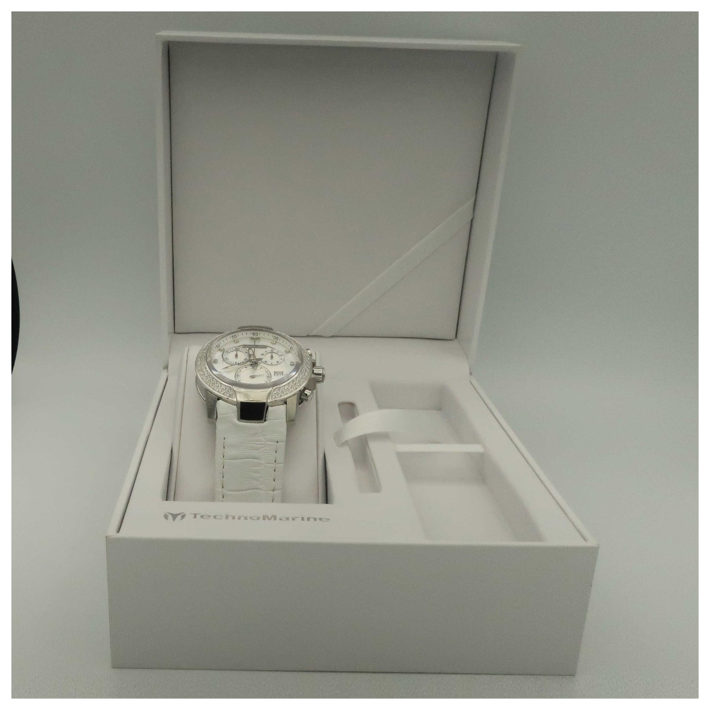 TechnoMarine UF6 Women's Swiss Quartz (Battery-Powered) Watch 610004-SDV - Image #6
