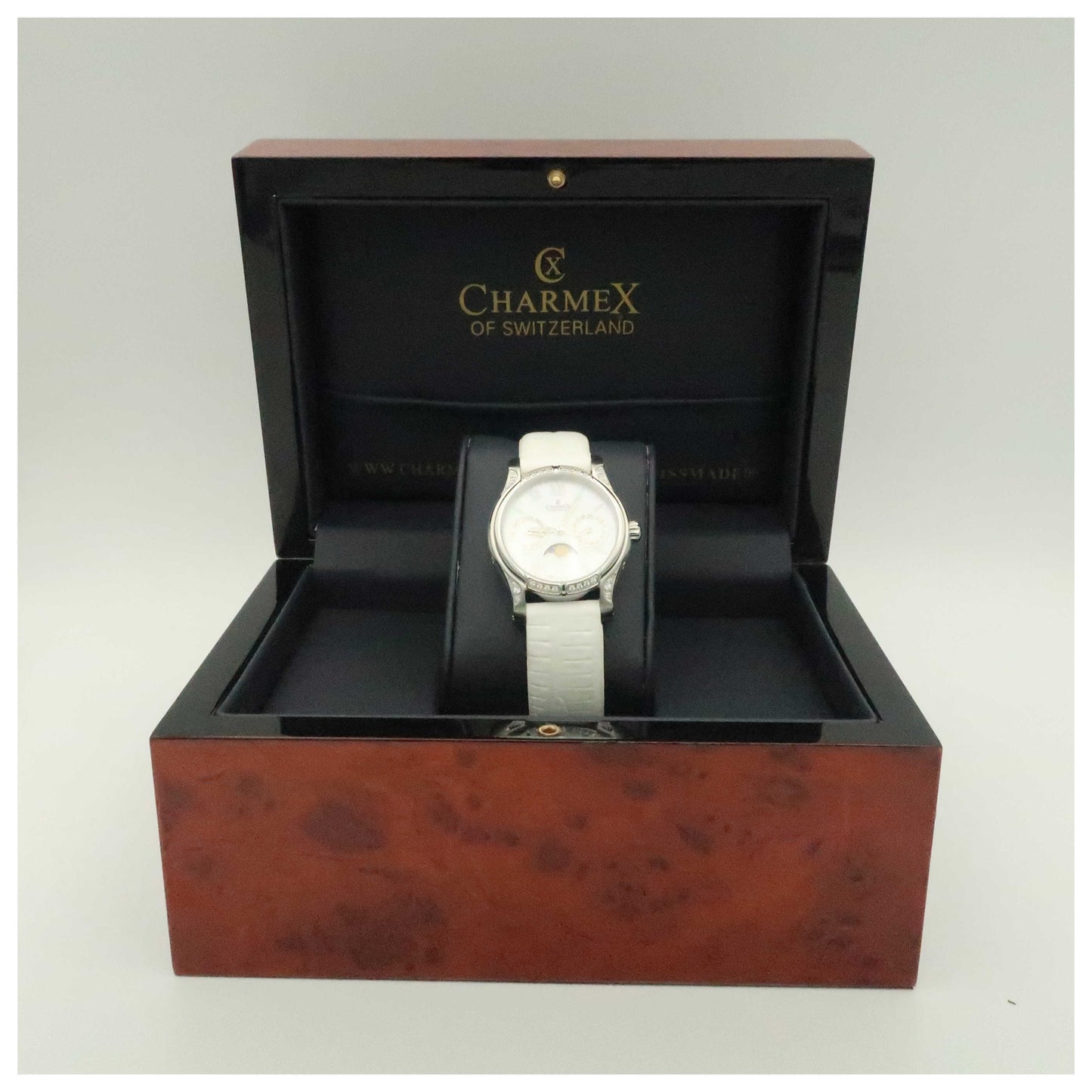 Charmex Granada Women's Swiss Quartz (Battery-Powered) Watch 6215-SDV - Image #6