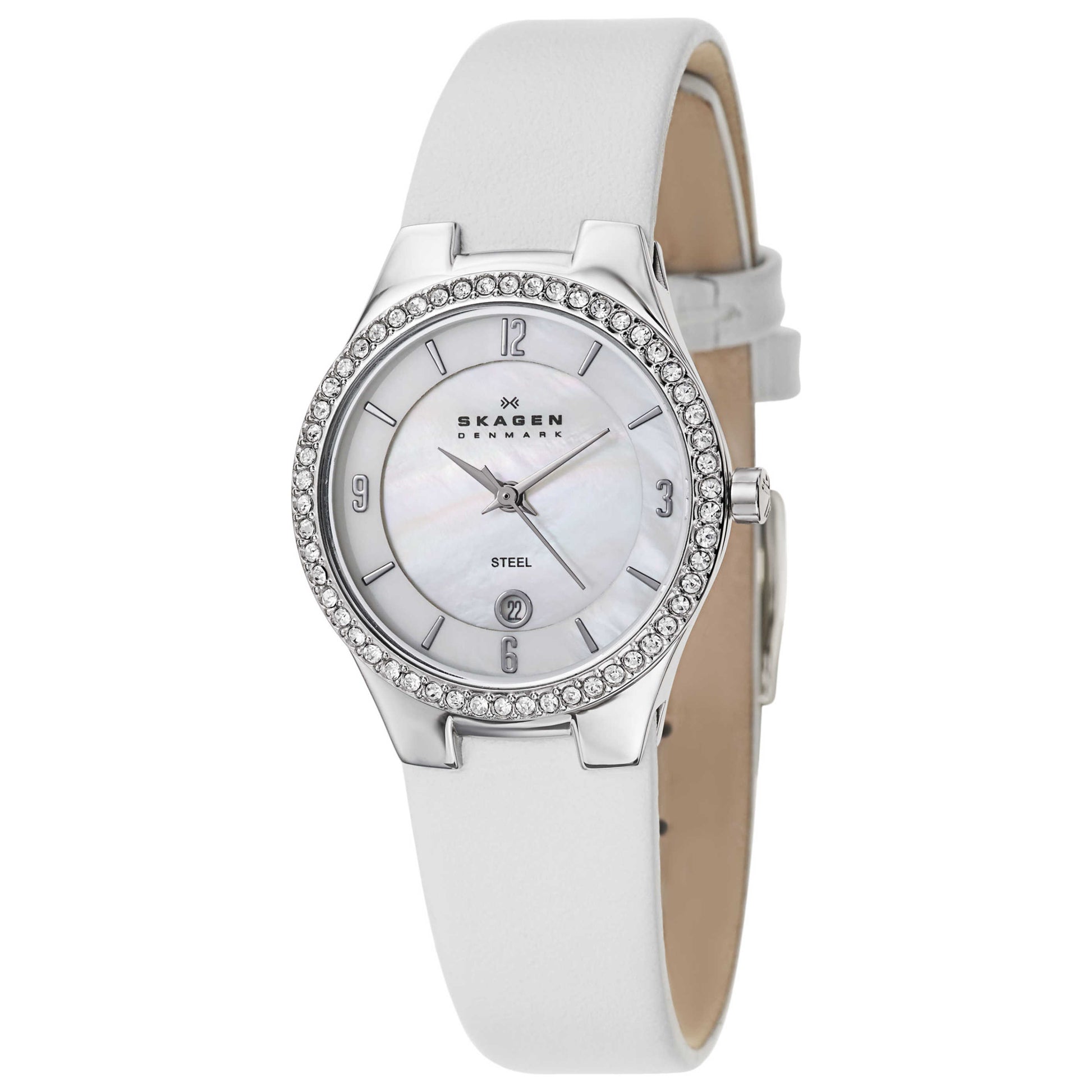 Front view of Skagen Leather Women's Japanese Quartz (Battery-Powered) Watch 630SSLW