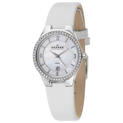 Front view of Skagen Leather Women's Japanese Quartz (Battery-Powered) Watch 630SSLW