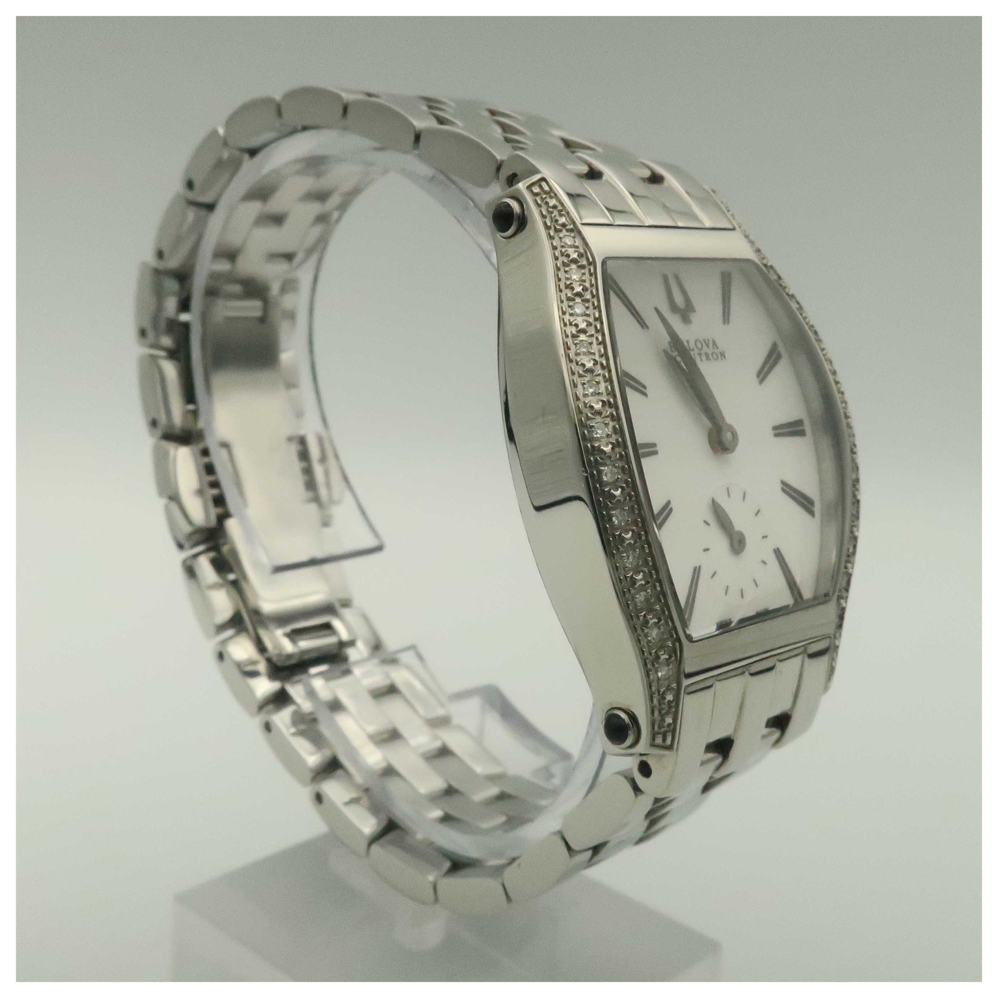 Bulova Accutron Saleya Women's Swiss Quartz (Battery-Powered) Watch 63R005-PO - Image #3