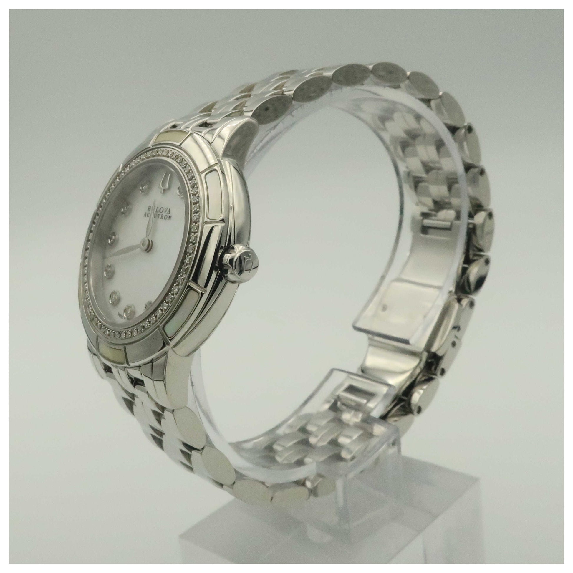 Bulova Accutron Pemberton Women's Swiss Quartz (Battery-Powered) Watch 63R138-PO - Image #4