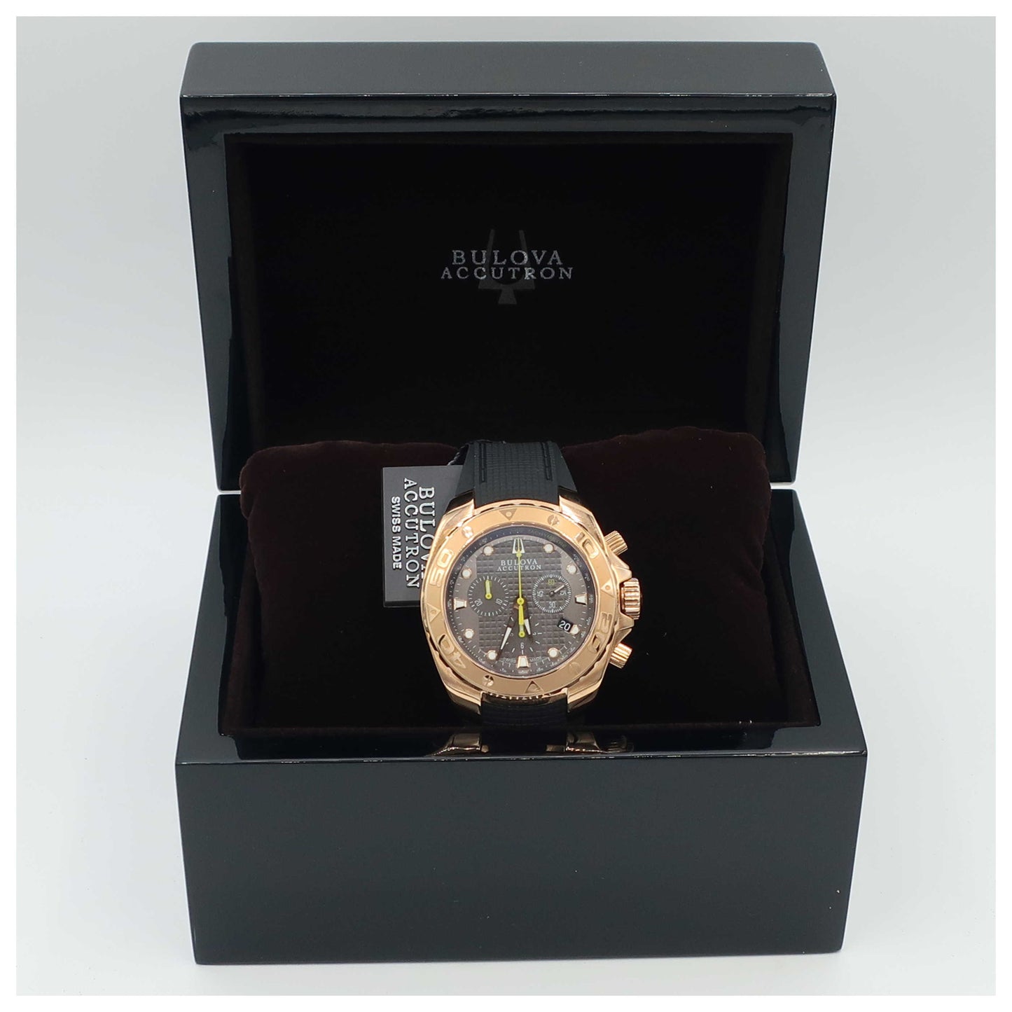 Bulova Accutron Curacao Men's Swiss Quartz (Battery-Powered) Watch 64B113-SDB - Image #6