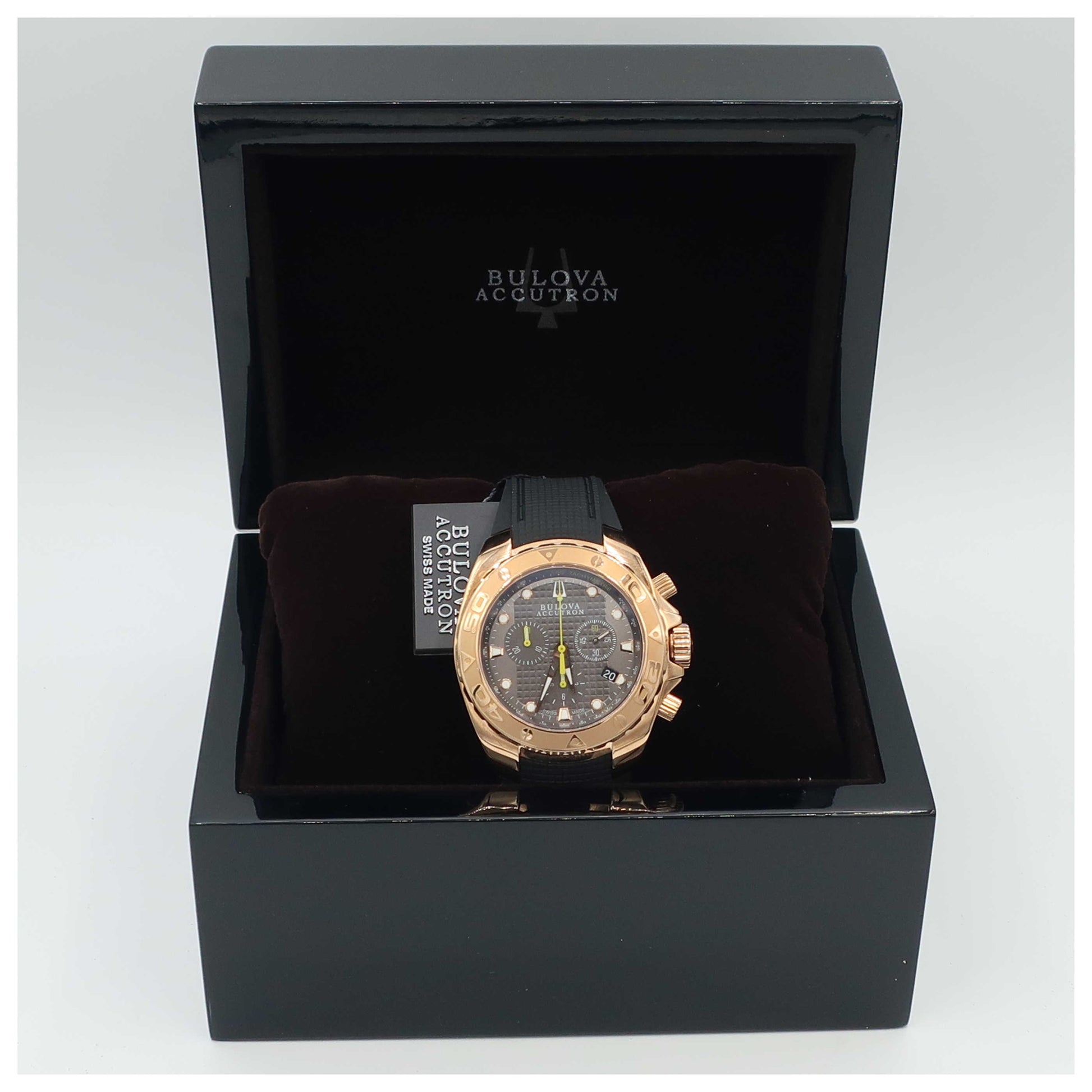 Bulova Accutron Curacao Men's Swiss Quartz (Battery-Powered) Watch 64B113-SDB - Image #6