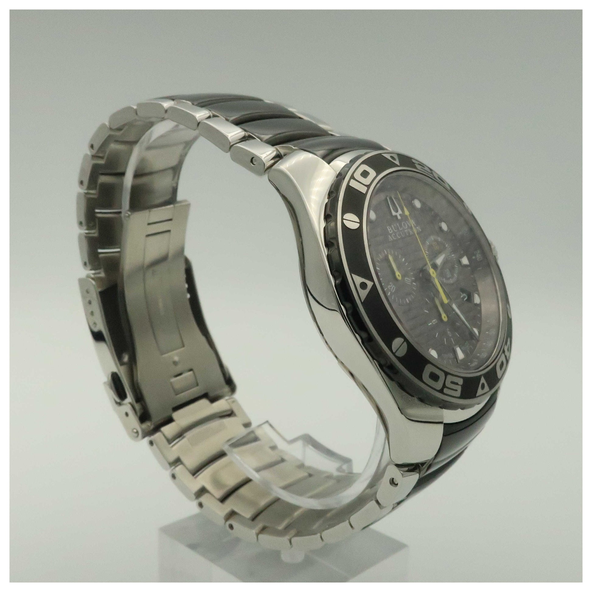 Bulova Accutron Curacao Men's Swiss Quartz (Battery-Powered) Watch 65B138-PO - Image #3