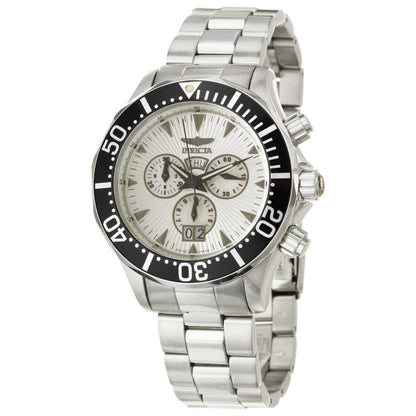 Front view of Invicta Pro Diver Men's Swiss Quartz (Battery-Powered) Watch 7011