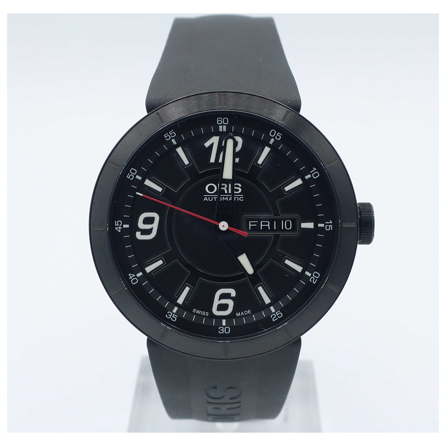 Front view of Oris TT1 Men's Automatic Watch 735765147640742506SD