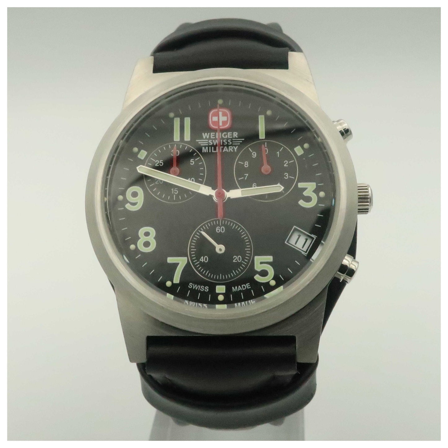 Front view of Wenger Classic Men's Swiss Quartz (Battery-Powered) Watch 79110-PO