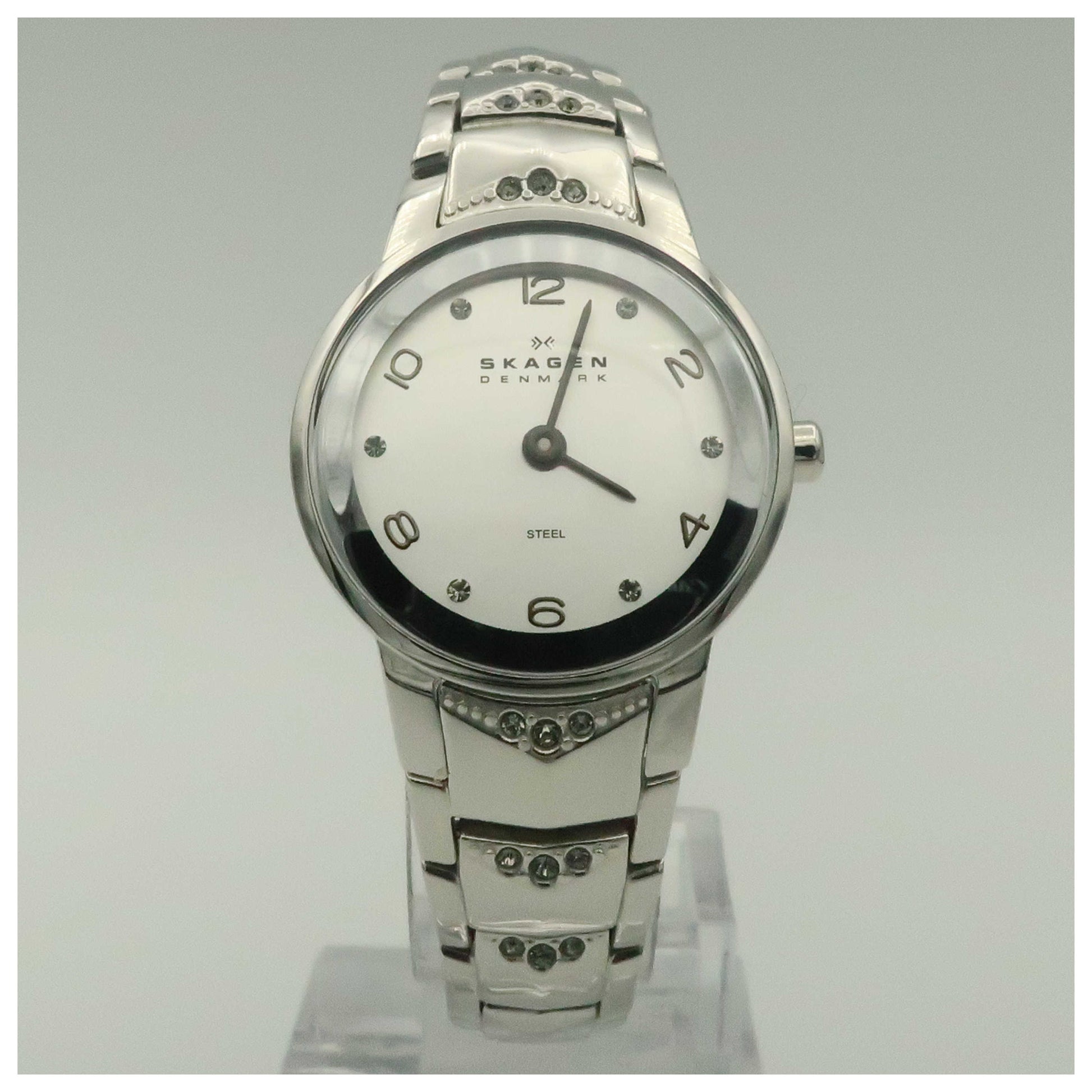 Front view of Skagen Glitz Women's Quartz Watch 812XSSXW-PO