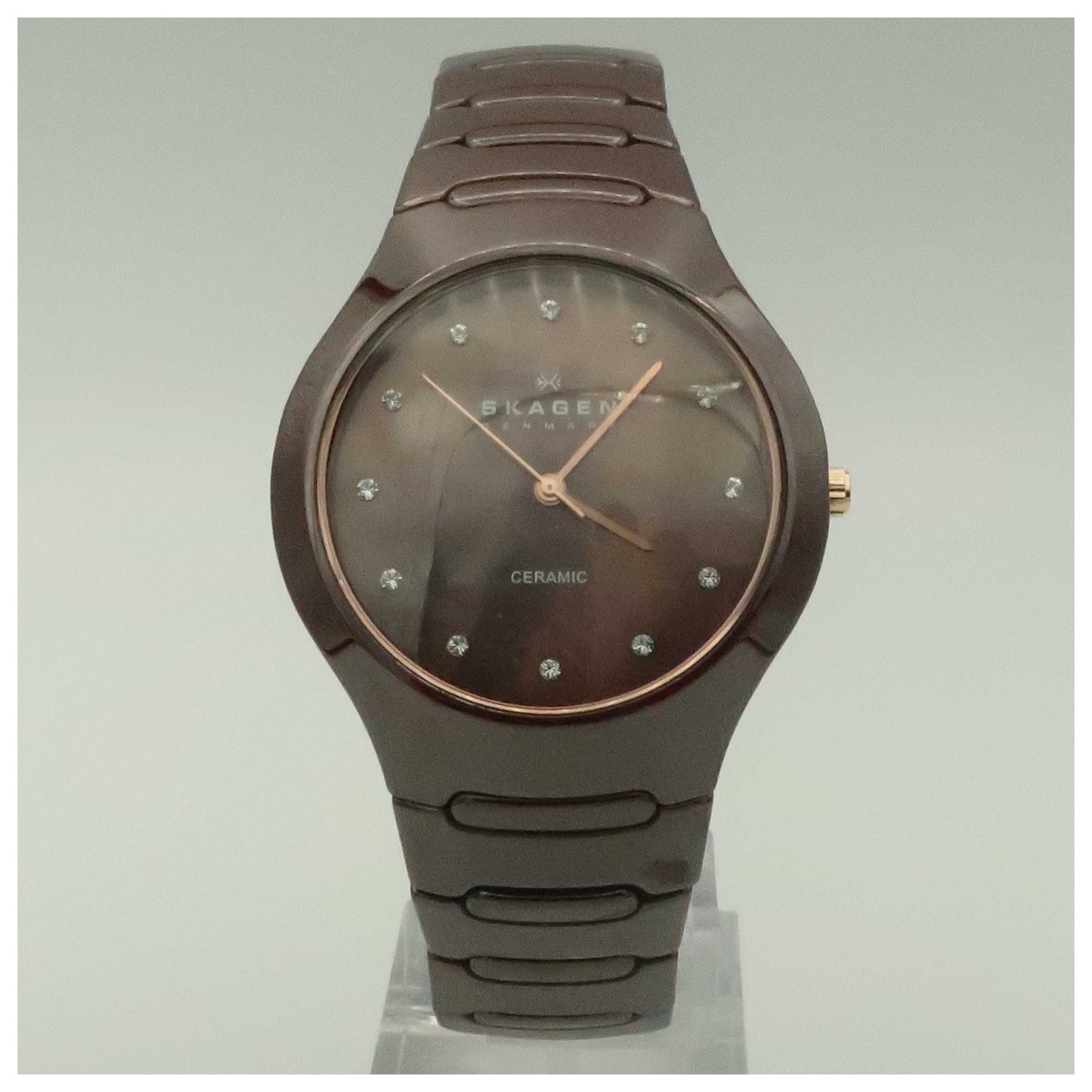 Front view of Skagen Ceramic Women's Japanese Quartz (Battery-Powered) Watch 817SDXCR-SDV