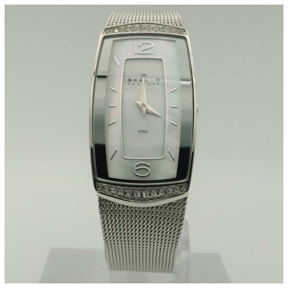 Front view of Skagen Glitz Women's Japanese Quartz (Battery-Powered) Watch 887SSS-PO