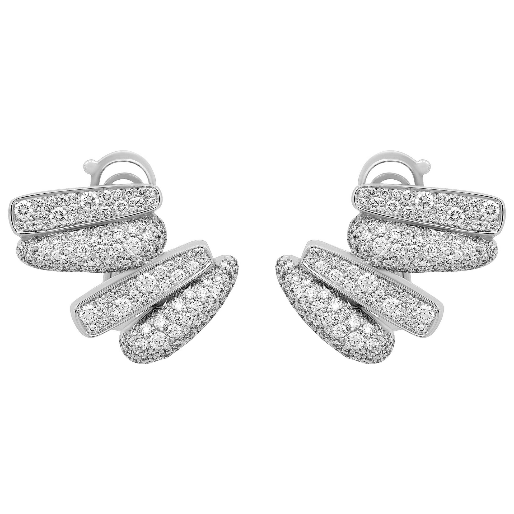 Front view of Fred of Paris Success Women's Earrings 8J0233-000