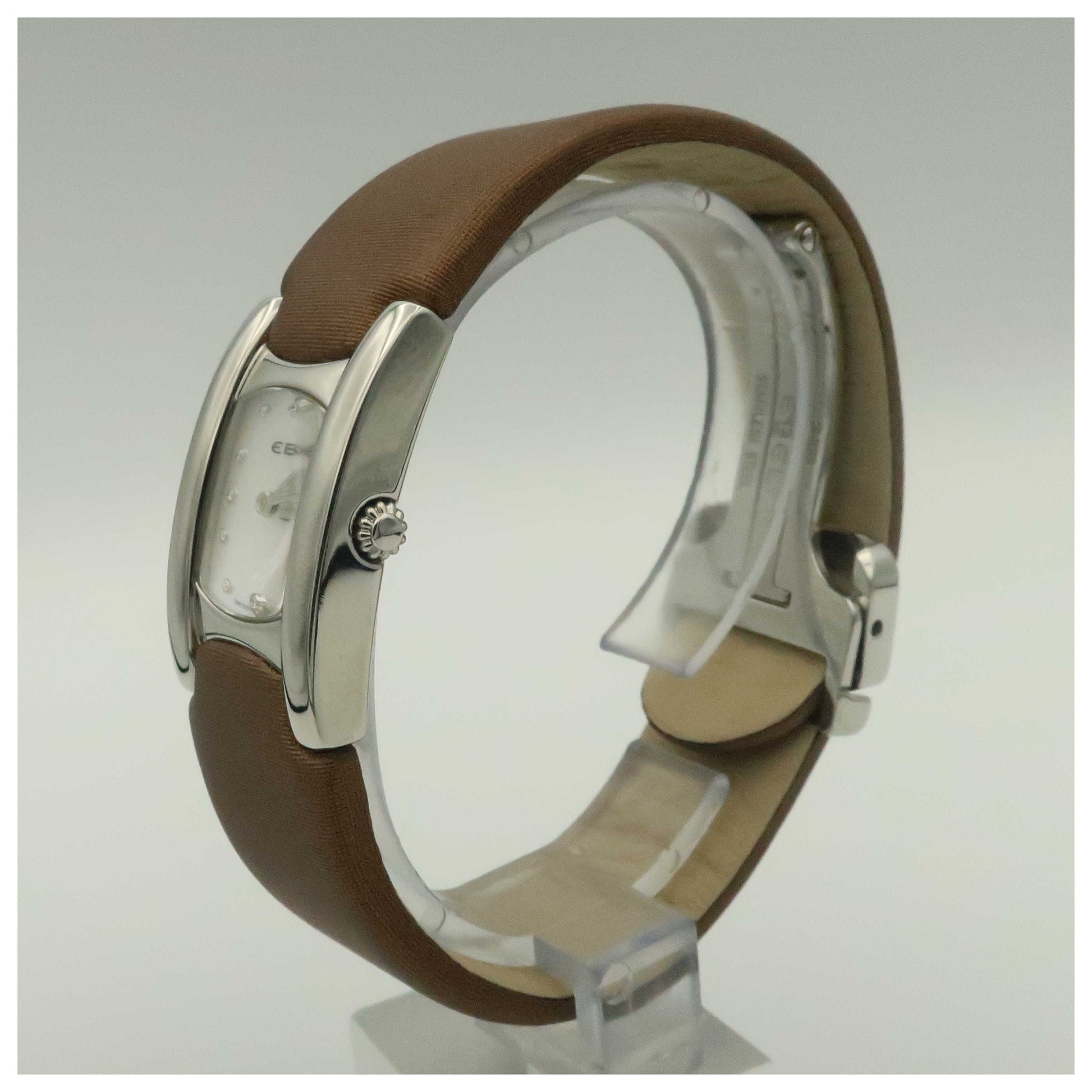 Ebel Beluga Manchette Women's Swiss Quartz (Battery-Powered) Watch 9057A21-19935830-PO2 - Image #4