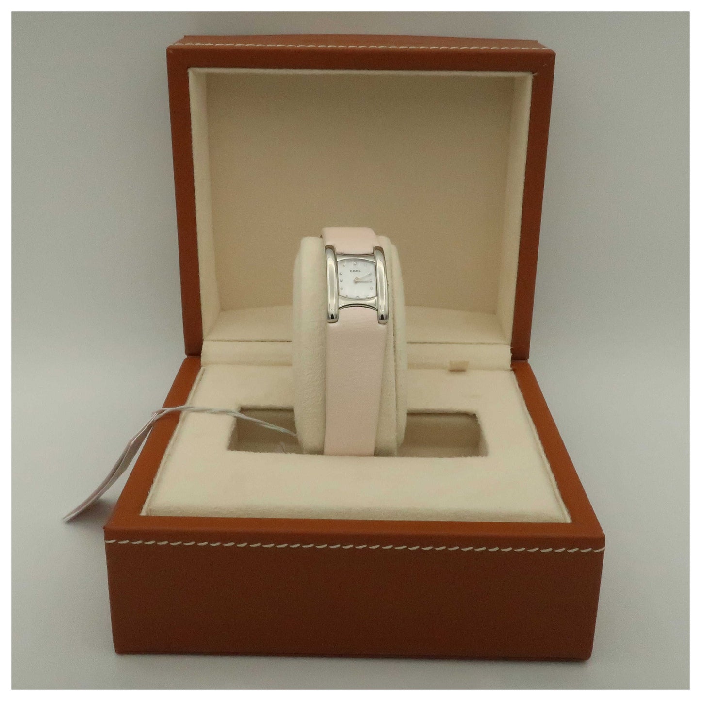 Ebel Beluga Manchette Women's Swiss Quartz (Battery-Powered) Watch 9057A21-19935830-SDV - Image #6