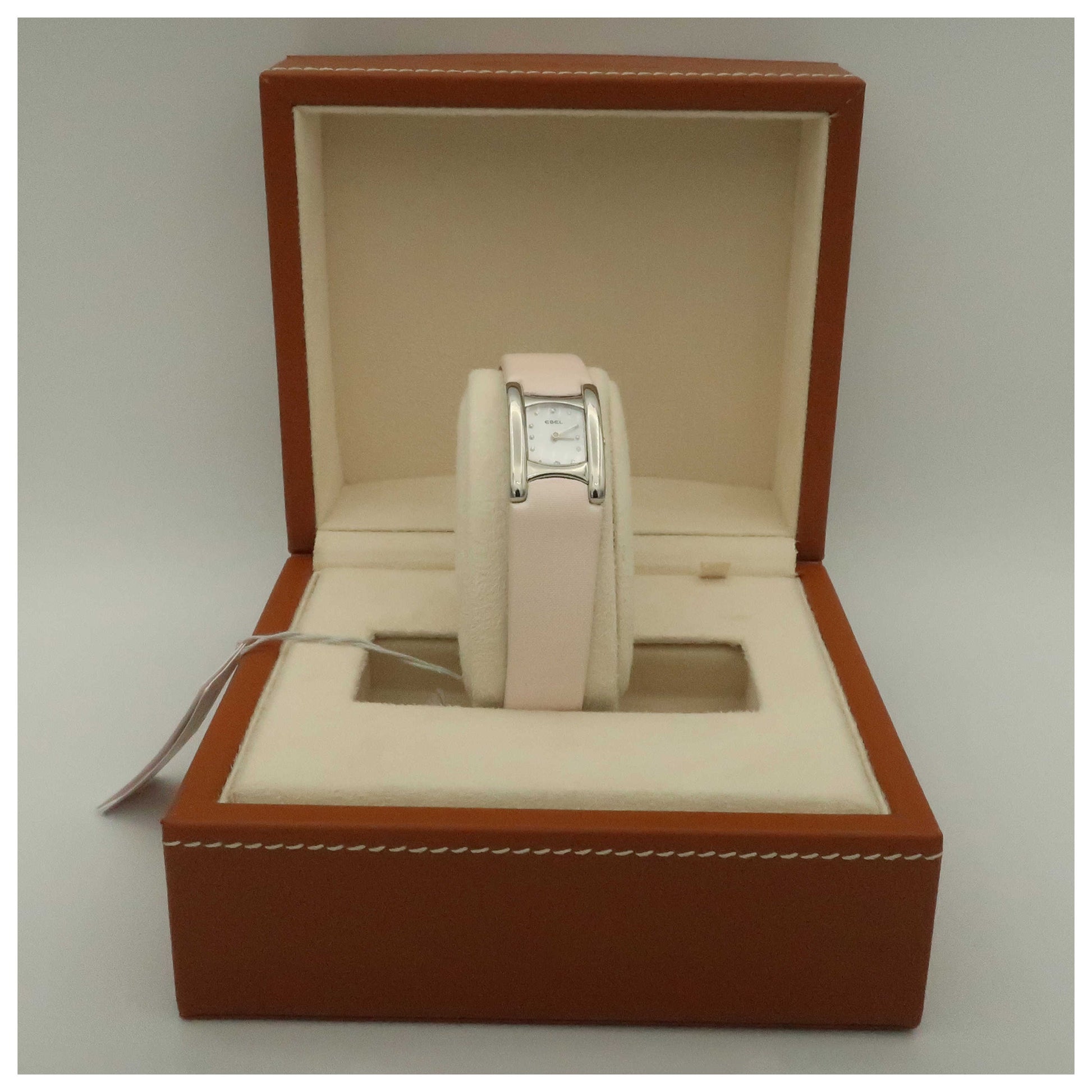Ebel Beluga Manchette Women's Swiss Quartz (Battery-Powered) Watch 9057A21-19935830-SDV - Image #6