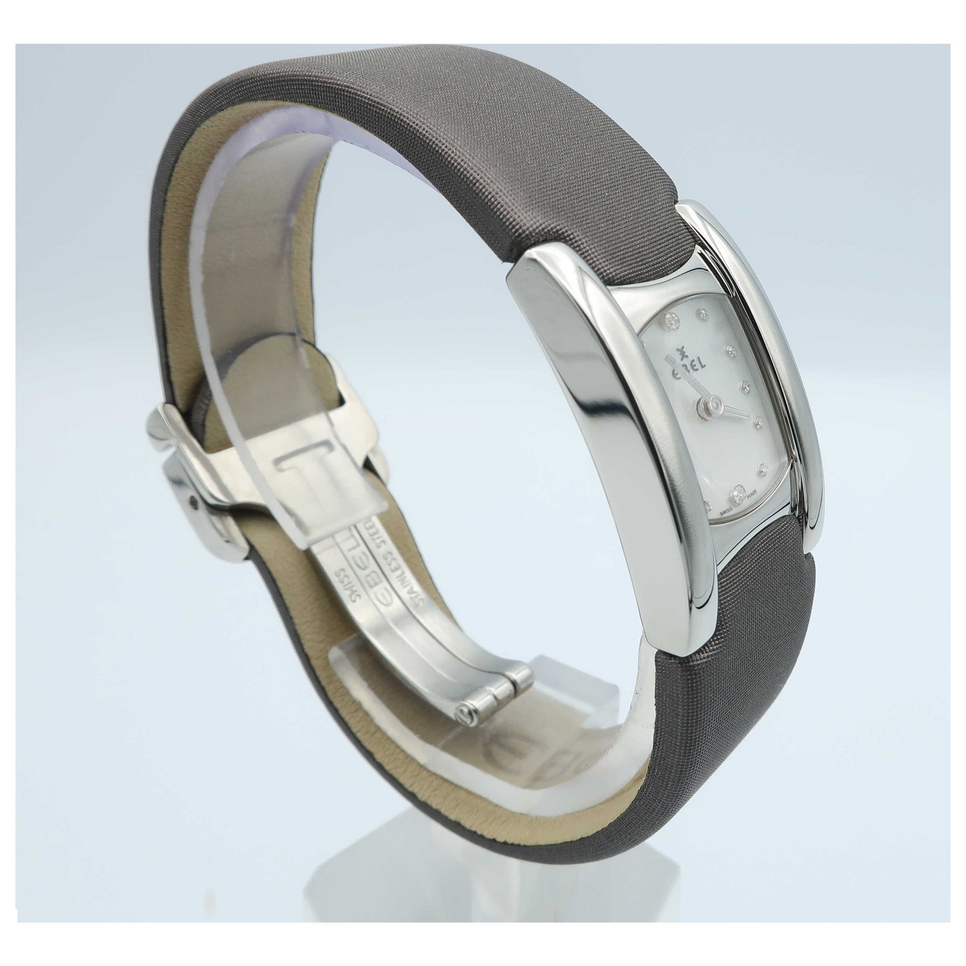 Ebel Beluga Manchette Women's Swiss Quartz (Battery-Powered) Watch 9057A21-3635304-SD - Image #3