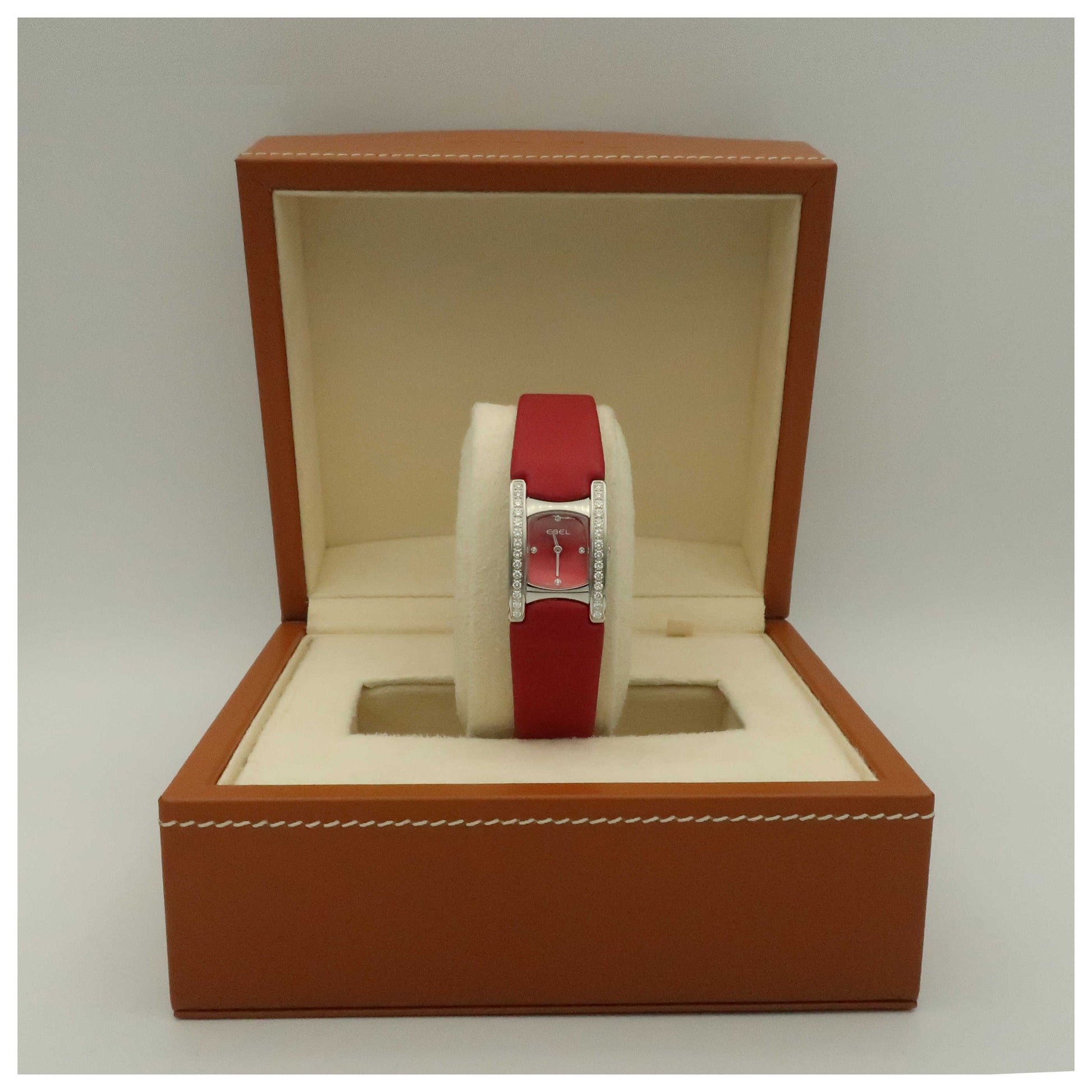 Ebel Beluga Manchette Women's Swiss Quartz (Battery-Powered) Watch 9057A28-861035317-PO - Image #6
