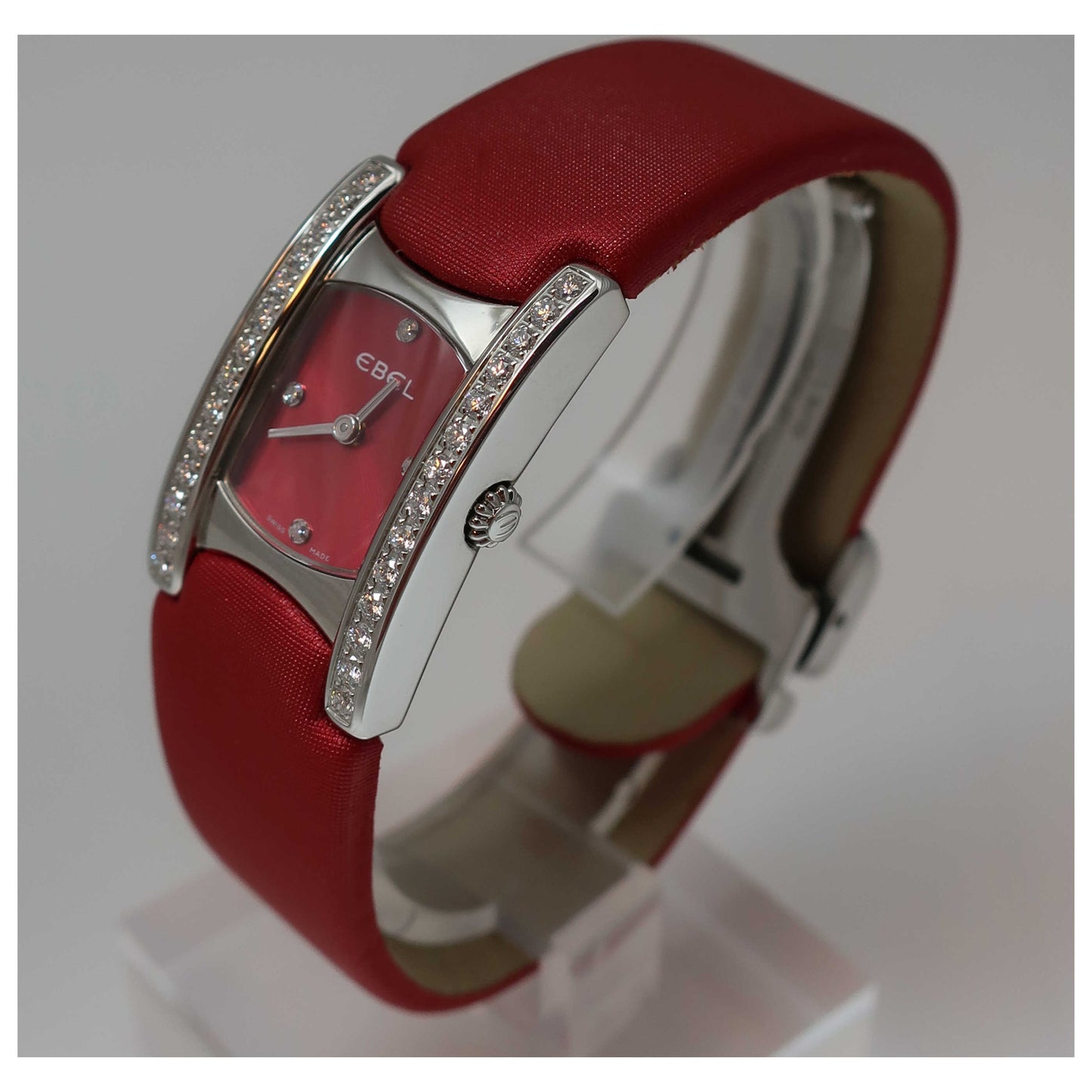 Ebel Beluga Manchette Women's Swiss Quartz (Battery-Powered) Watch 9057A28-861035317-SD - Image #4