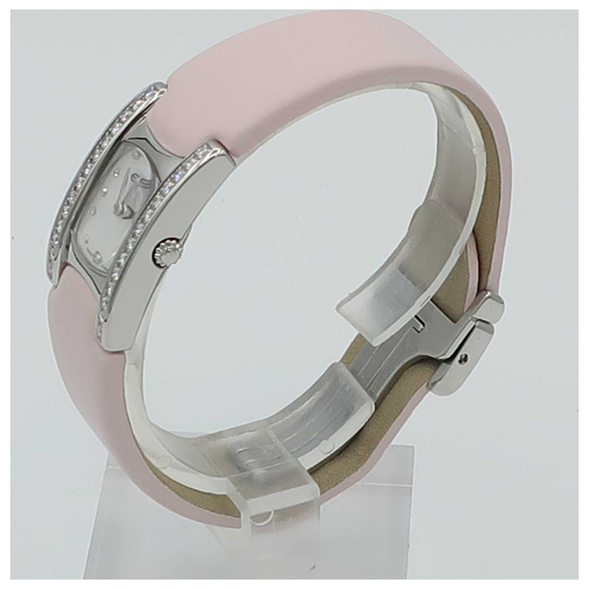 Ebel Beluga Manchette Women's Swiss Quartz (Battery-Powered) Watch 9057A281991035530SDV - Image #4
