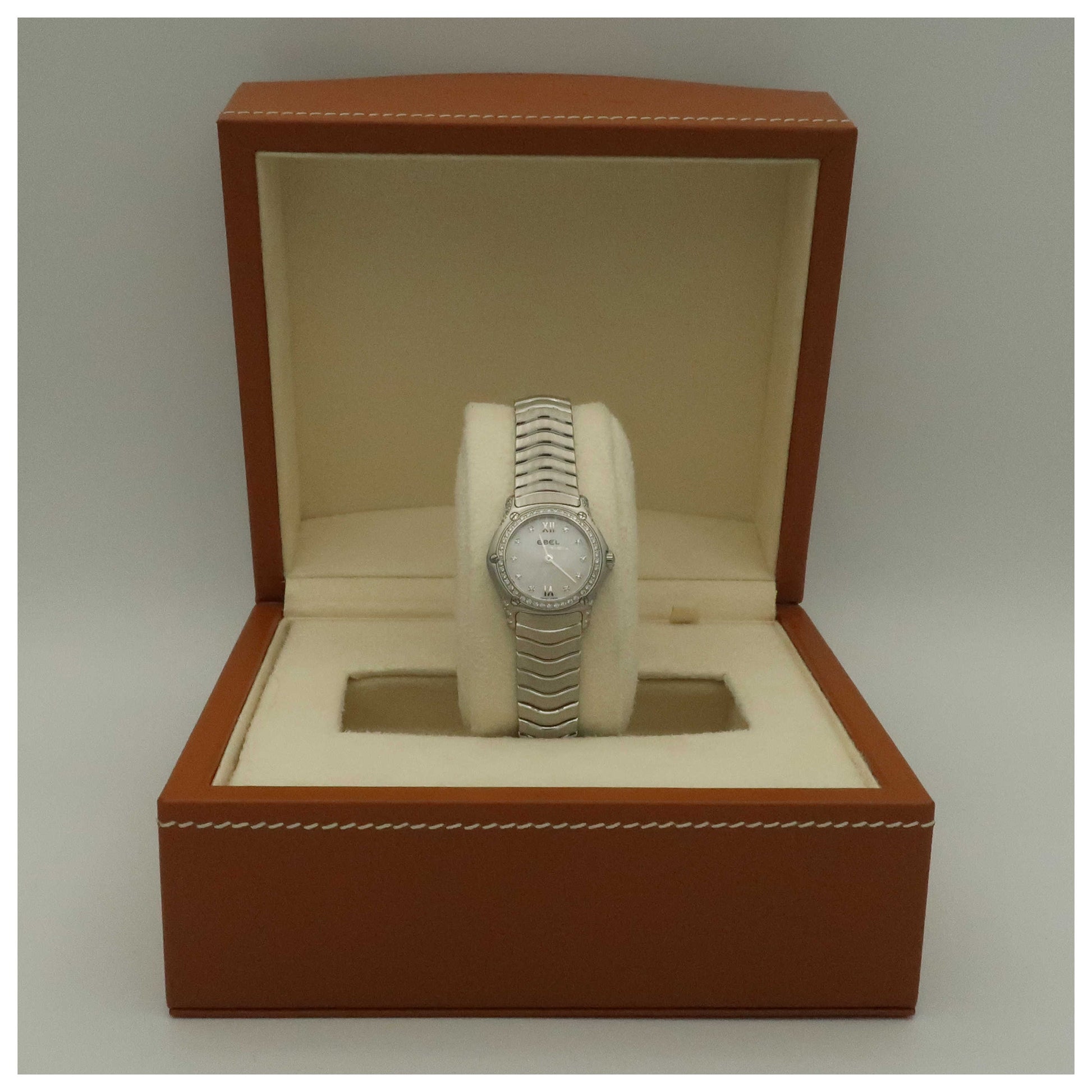 Ebel Classic Wave Women's Swiss Quartz (Battery-Powered) Watch 9157F19-971025-SDV - Image #6