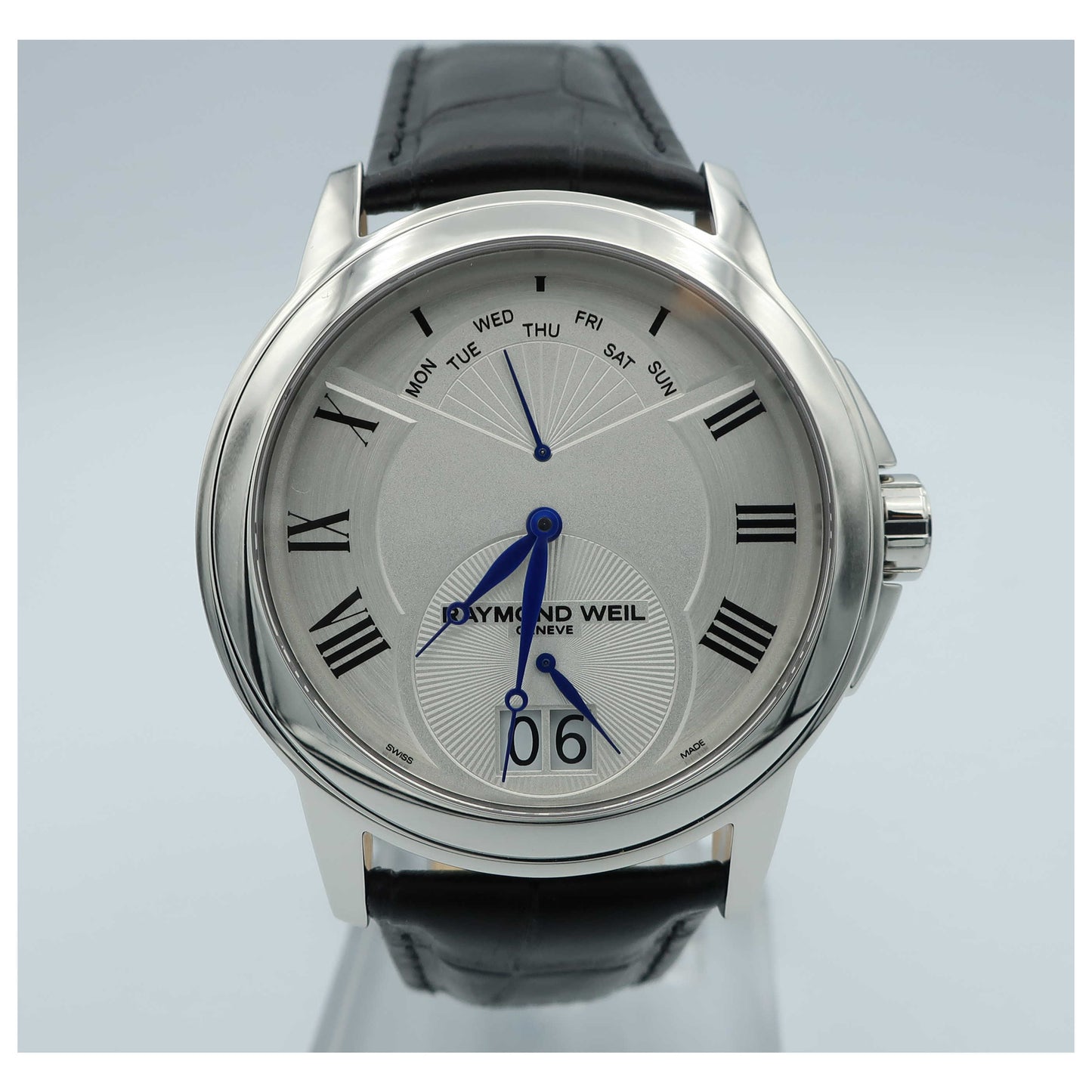 Front view of Raymond Weil Tradition Men's Swiss Quartz (Battery-Powered) Watch 9577-STC-00650-SD