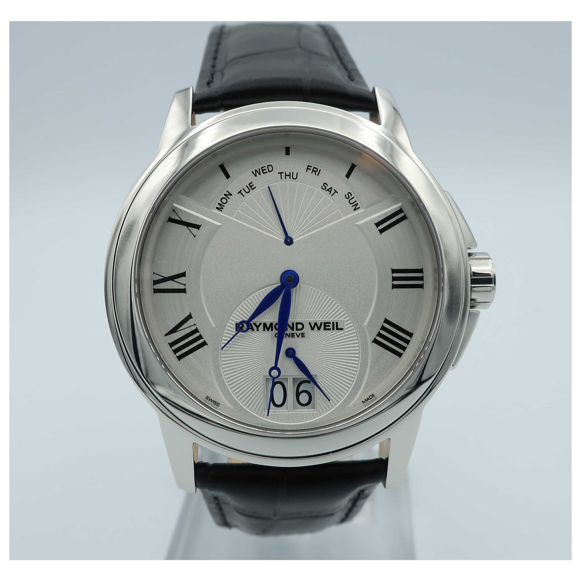 Front view of Raymond Weil Tradition Men's Swiss Quartz (Battery-Powered) Watch 9577-STC-00650-SD
