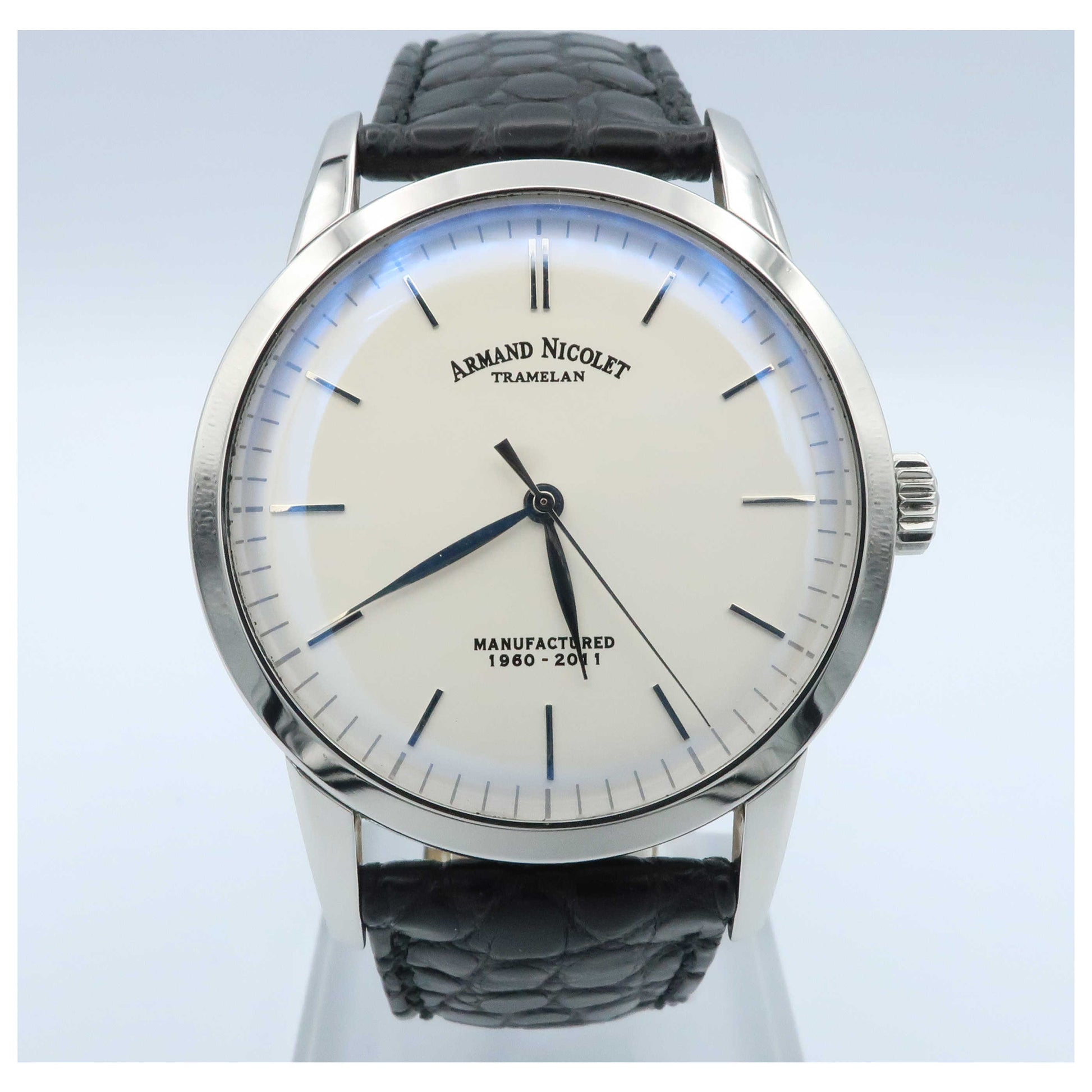 Front view of Armand Nicolet L10 Men's Manual-Wind Watch 9670A-AG-P670NR1-SD