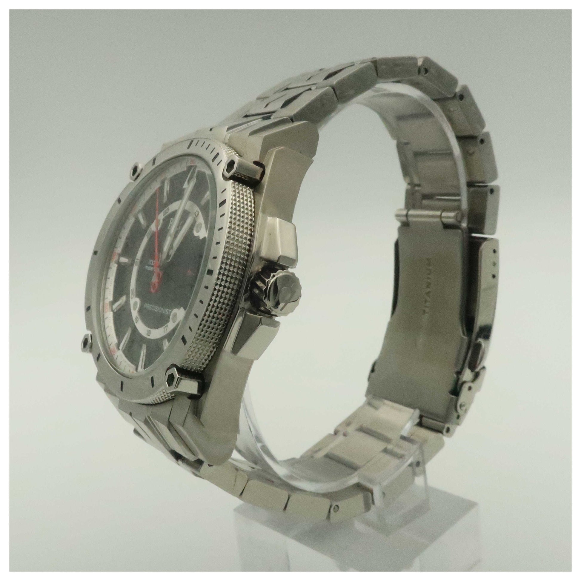 Bulova Precisionist Men's Japanese Quartz (Battery-Powered) Watch 96B133-SDV - Image #4